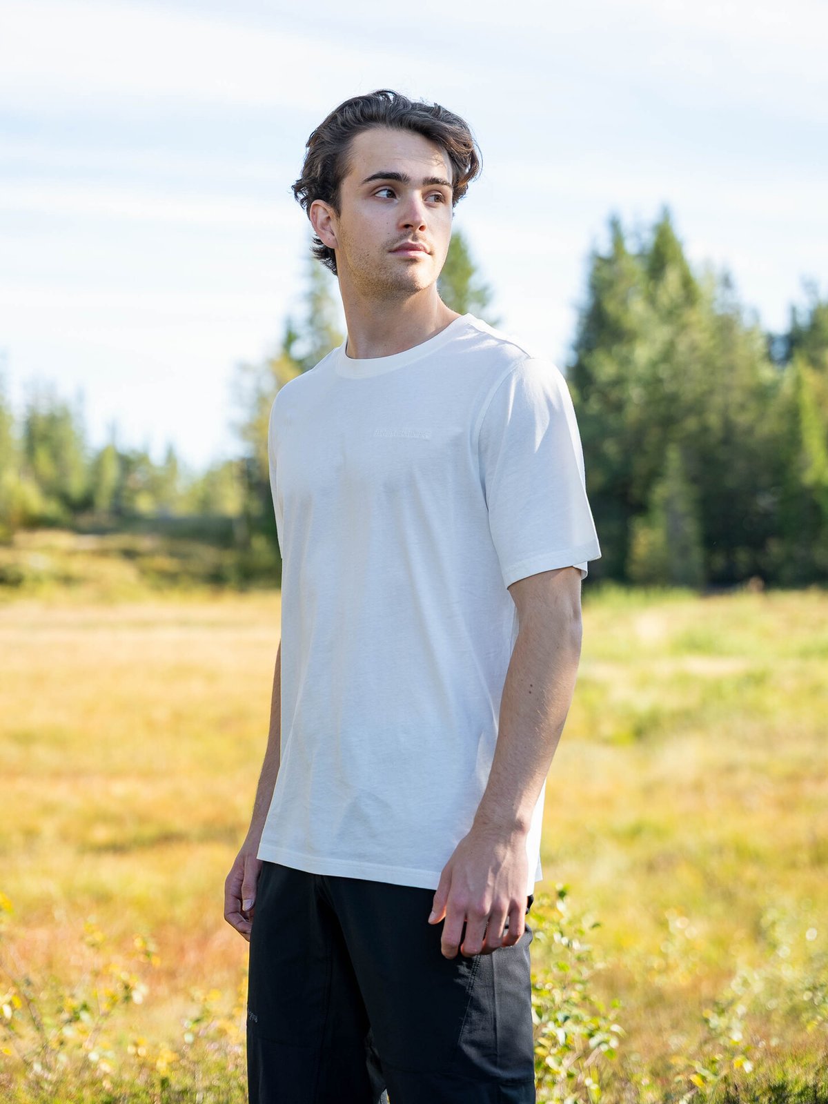 Peak Performance M Original Small Logo Tee OFFWHITE