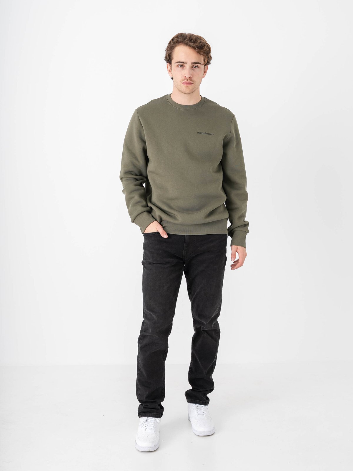 Peak Performance Original Small Logo Crew PINE NEEDLE