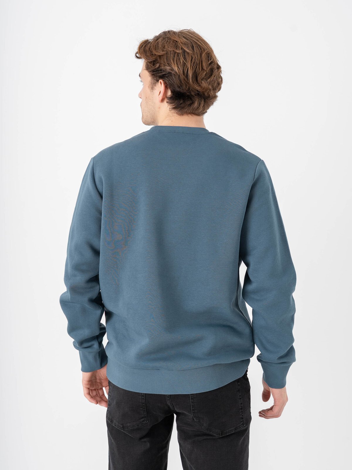 Peak Performance Original Small Logo Crew MOUNTAIN LAKE