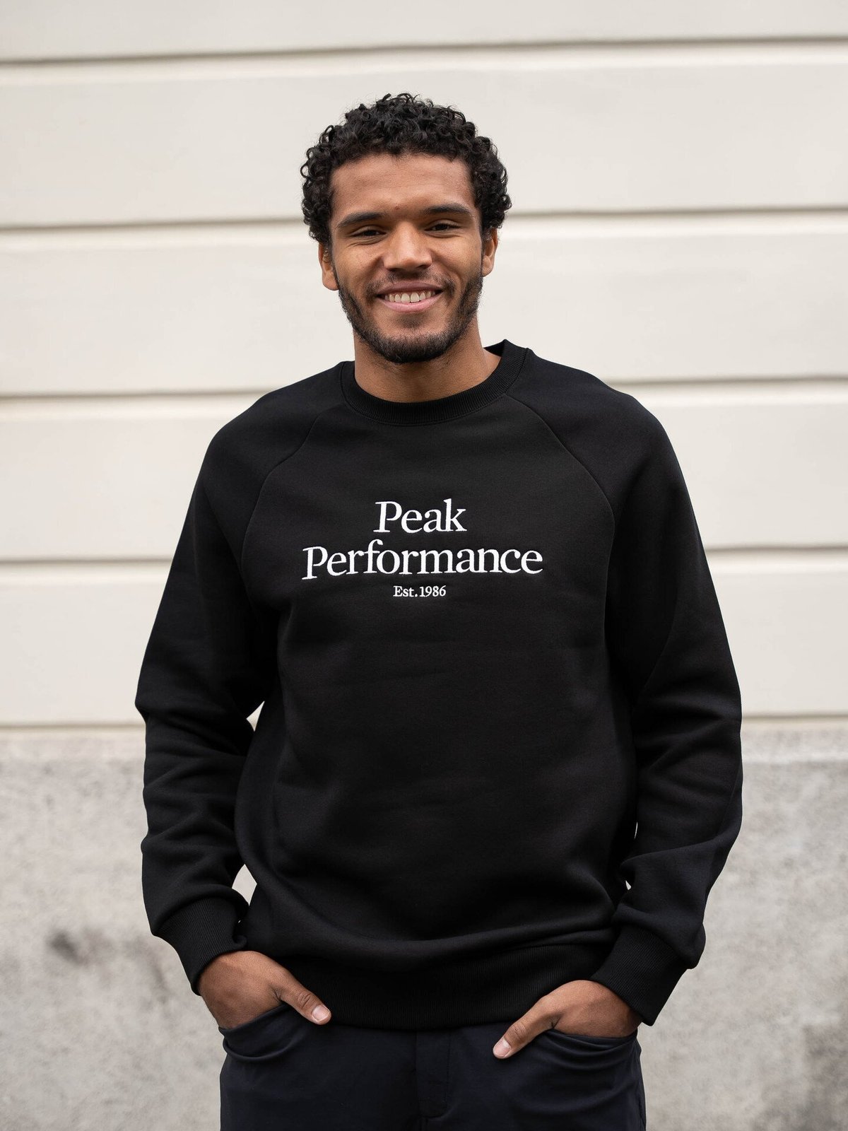 Peak Performance M Original Crew Black (050)