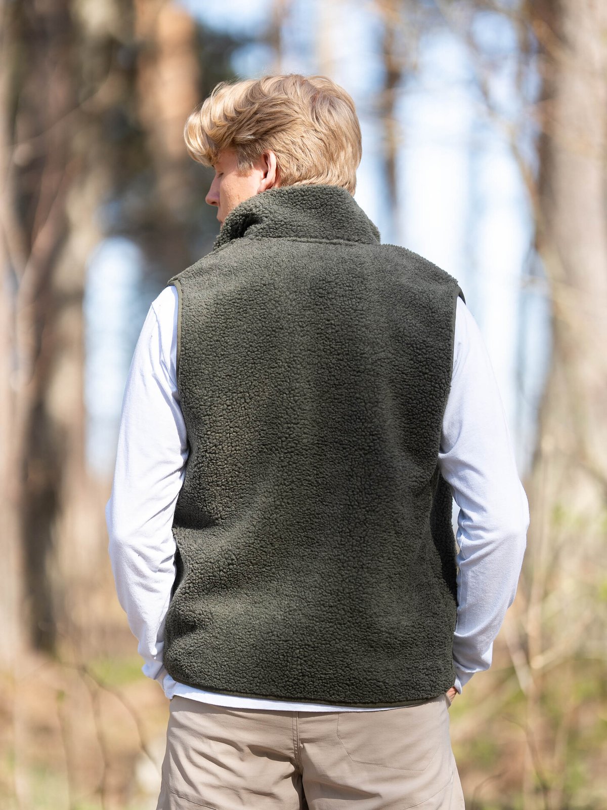 Peak Performance Ground Pile Vest Pine needle