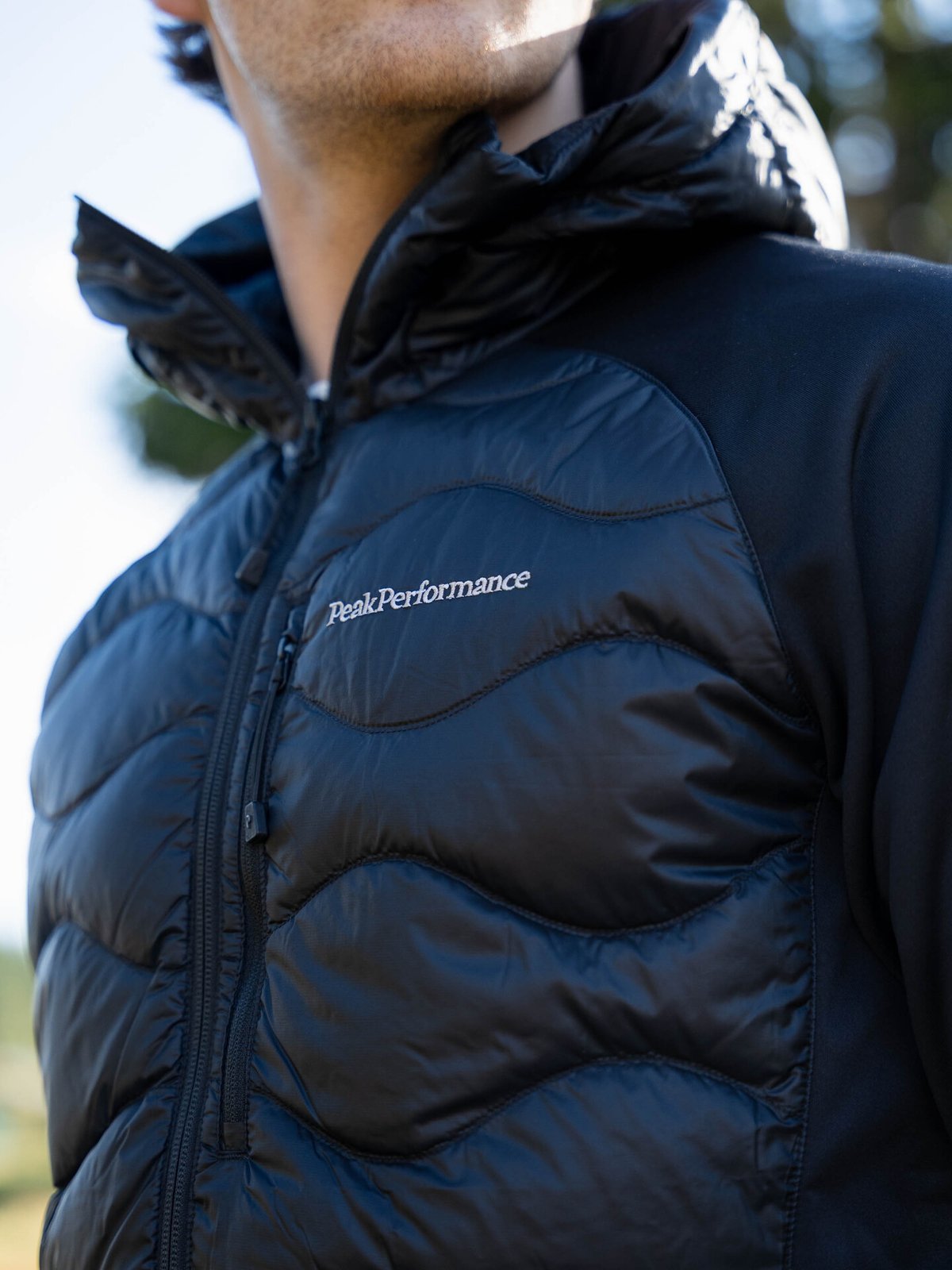 Peak Performance Helium Down Hybrid Hood Men BLACK