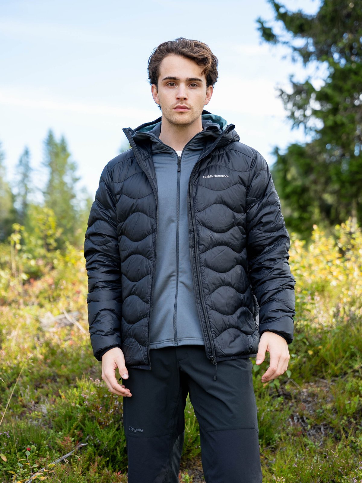Peak Performance Helium Down Hood Jacket Men BLACK