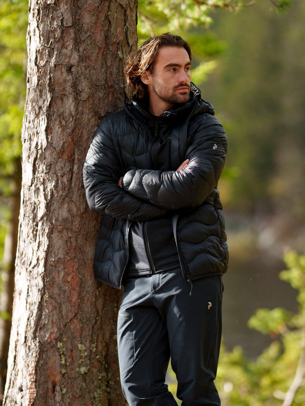Peak Performance Helium Down Hood Jacket Men BLACK