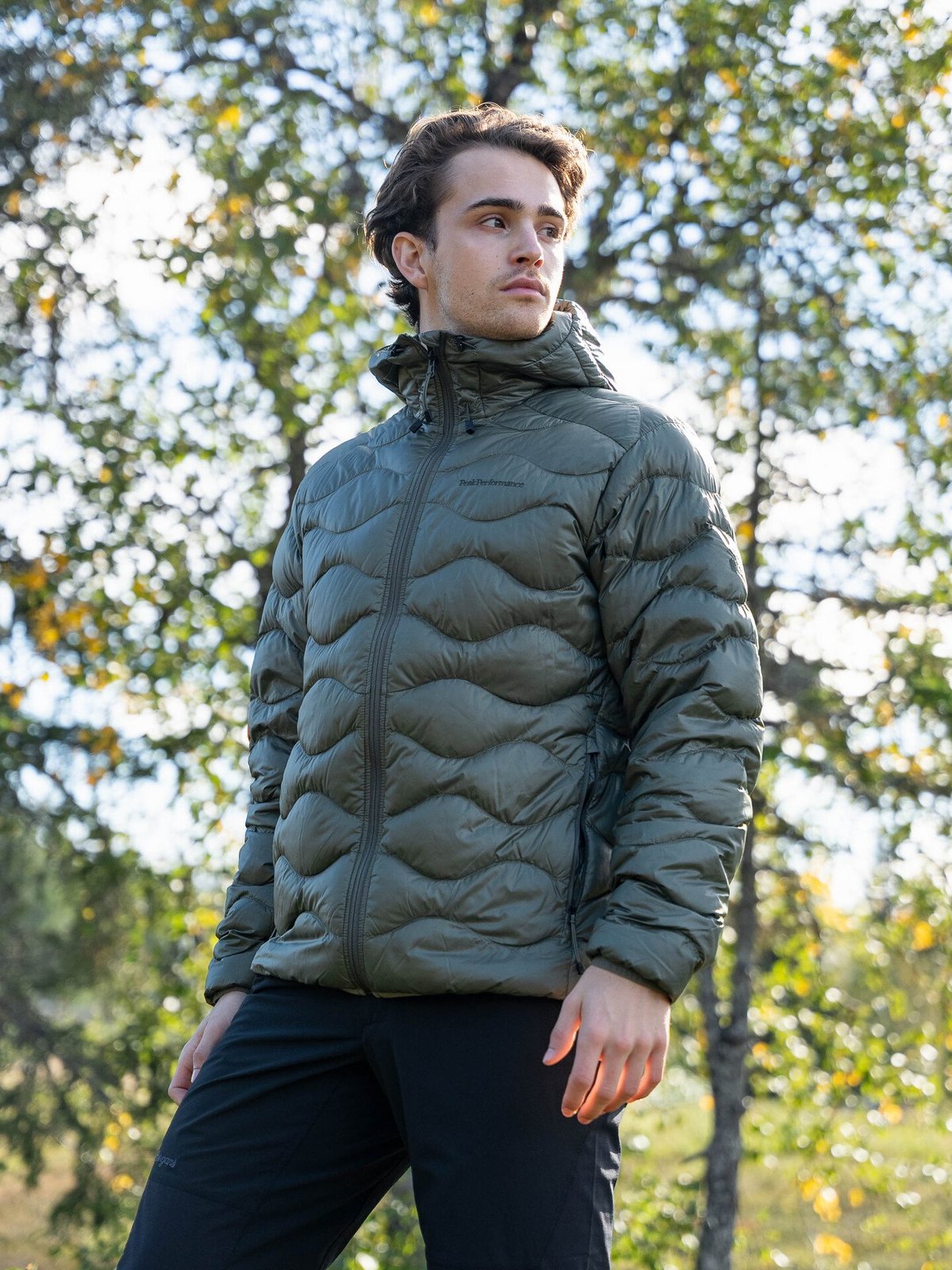 Peak Performance Helium Down Hood Jacket Men PINE NEEDLE