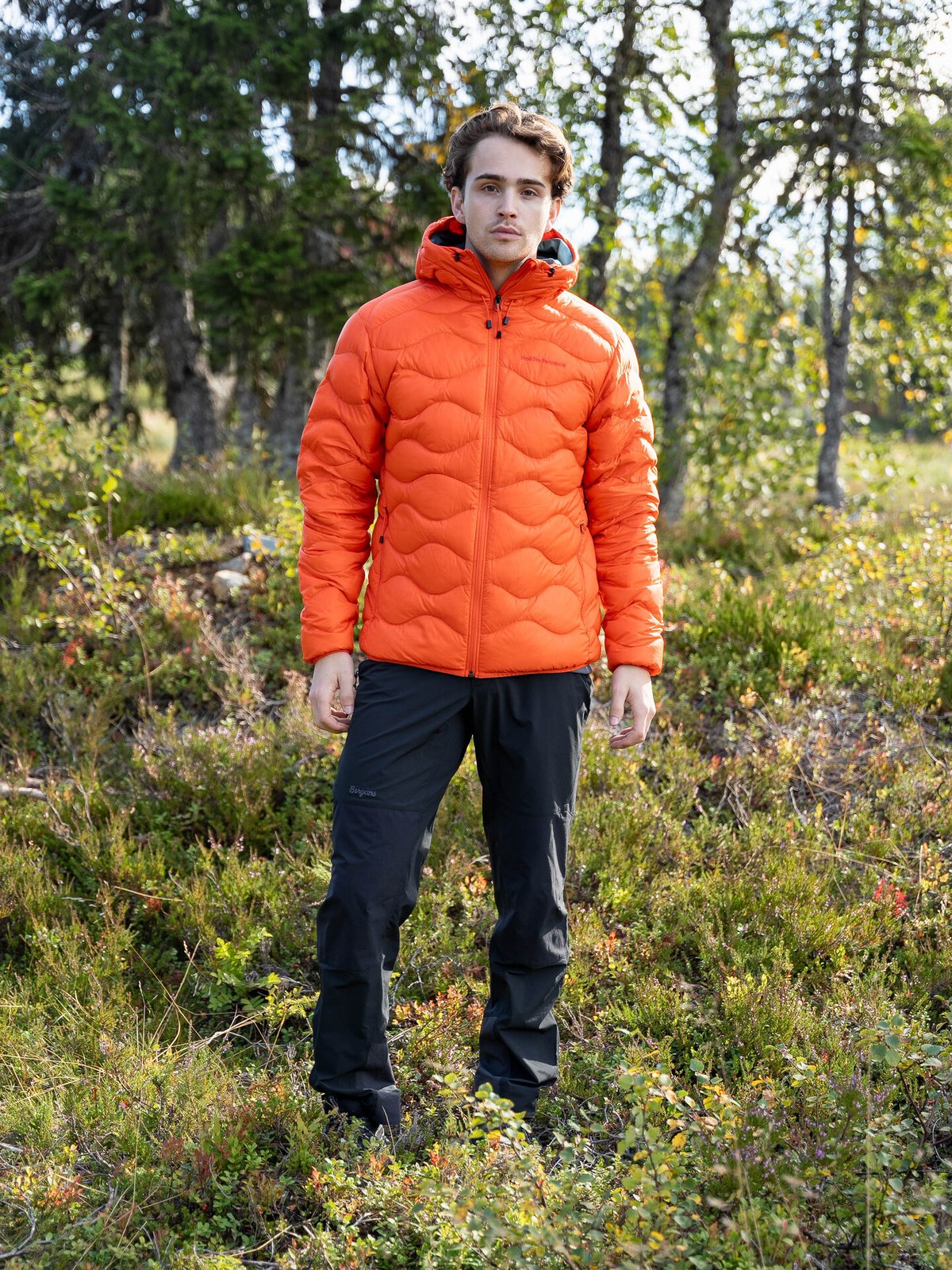 Peak Performance Helium Down Hood Jacket Men Solar Burst