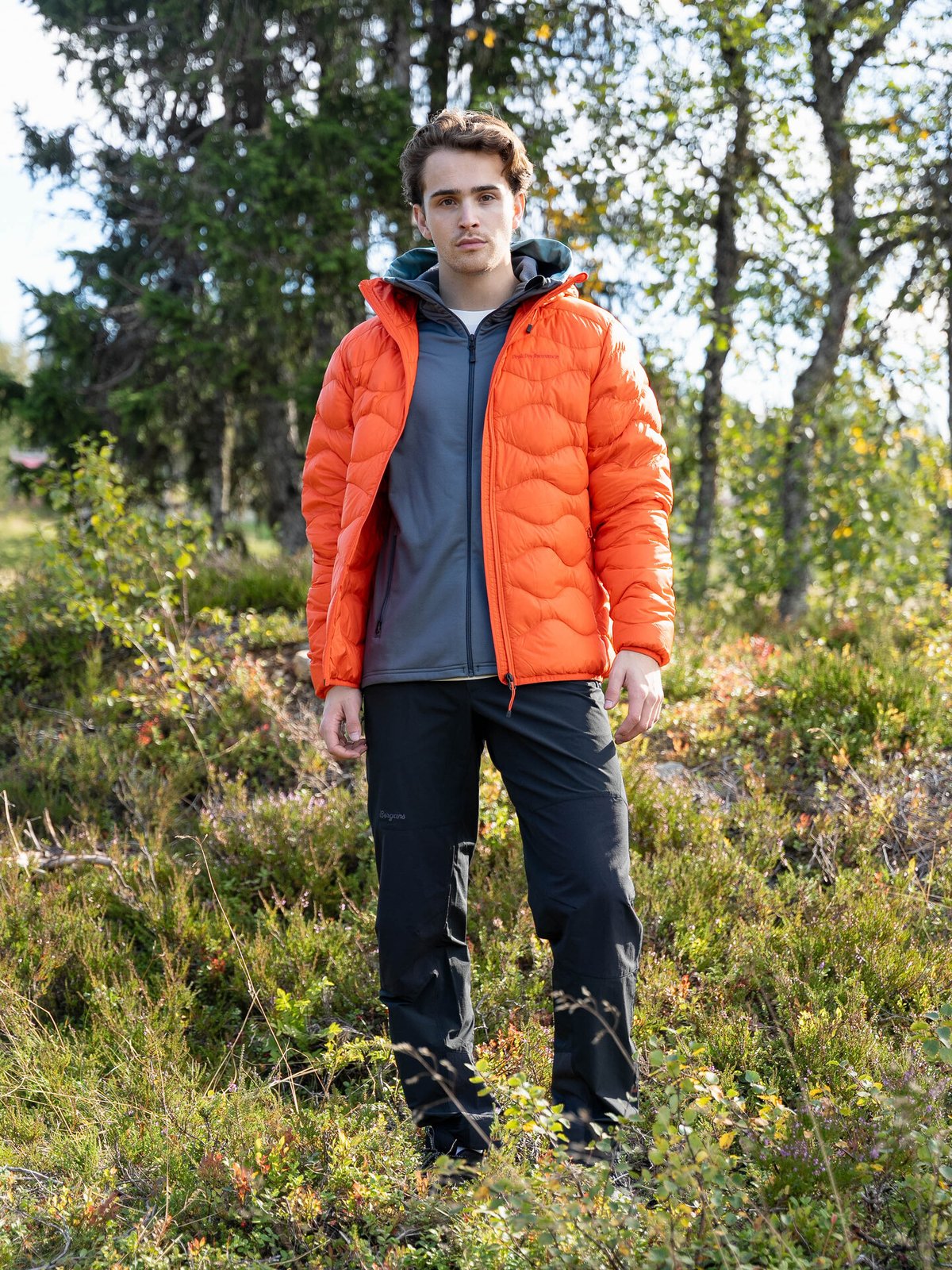 Peak Performance Helium Down Hood Jacket Men Solar Burst