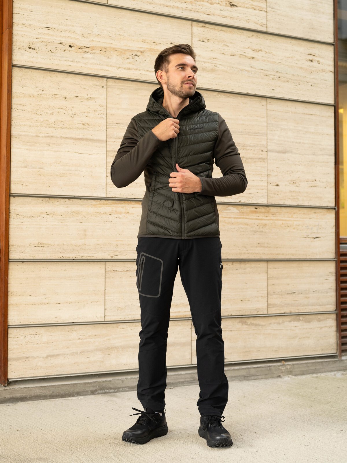 Peak Performance Frost Down Hybrid Hood Olive extreme