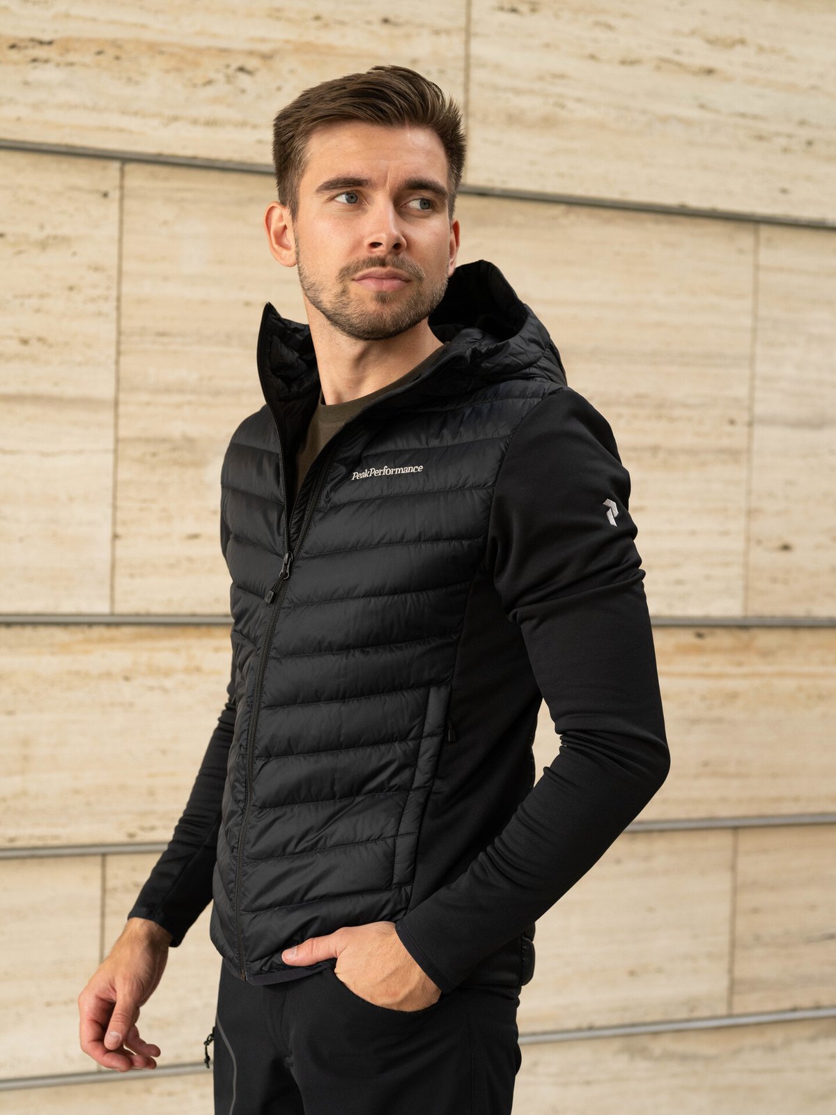 Peak Performance Frost Down Hybrid Hood Black