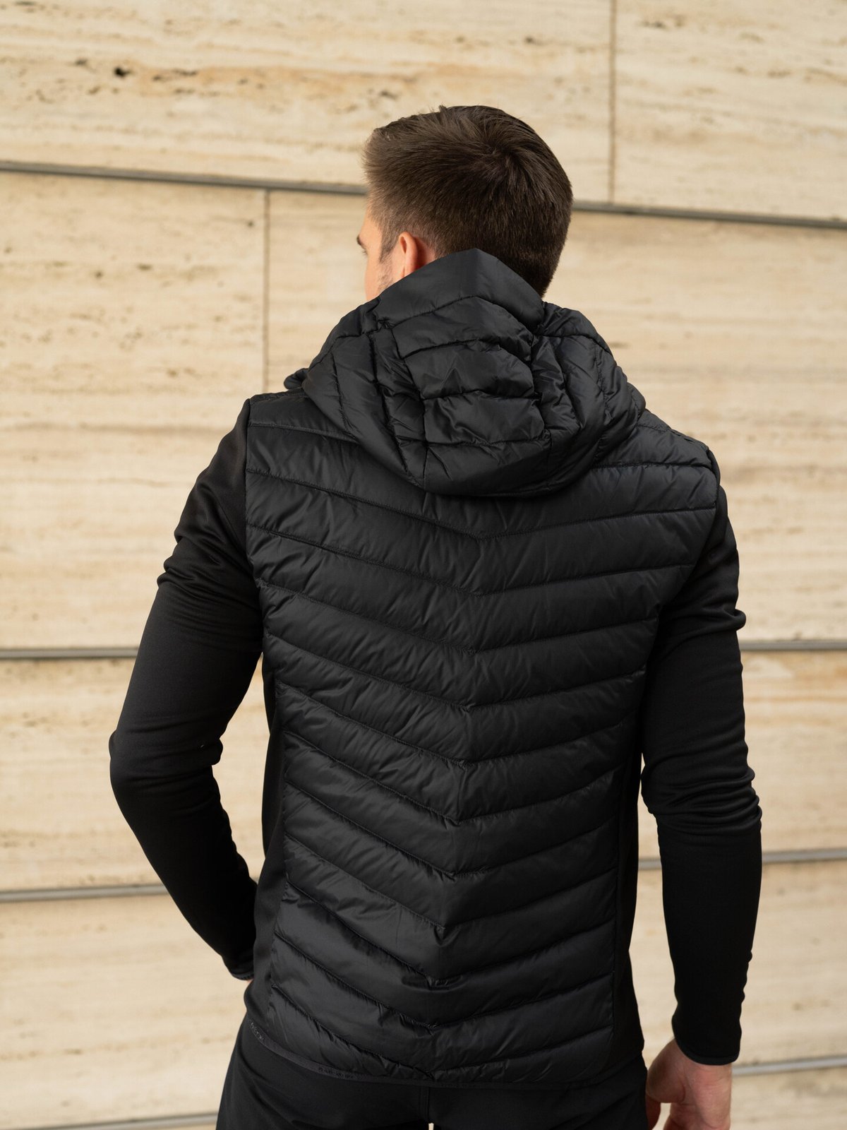 Peak Performance Frost Down Hybrid Hood Black