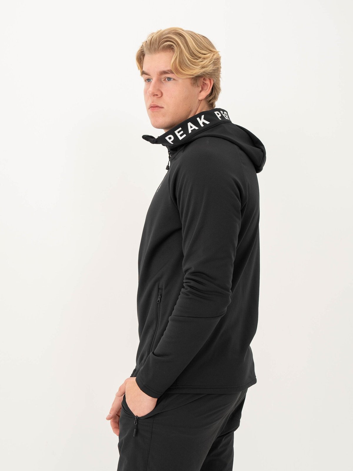Peak Performance Rider Zip Hood Black (050)