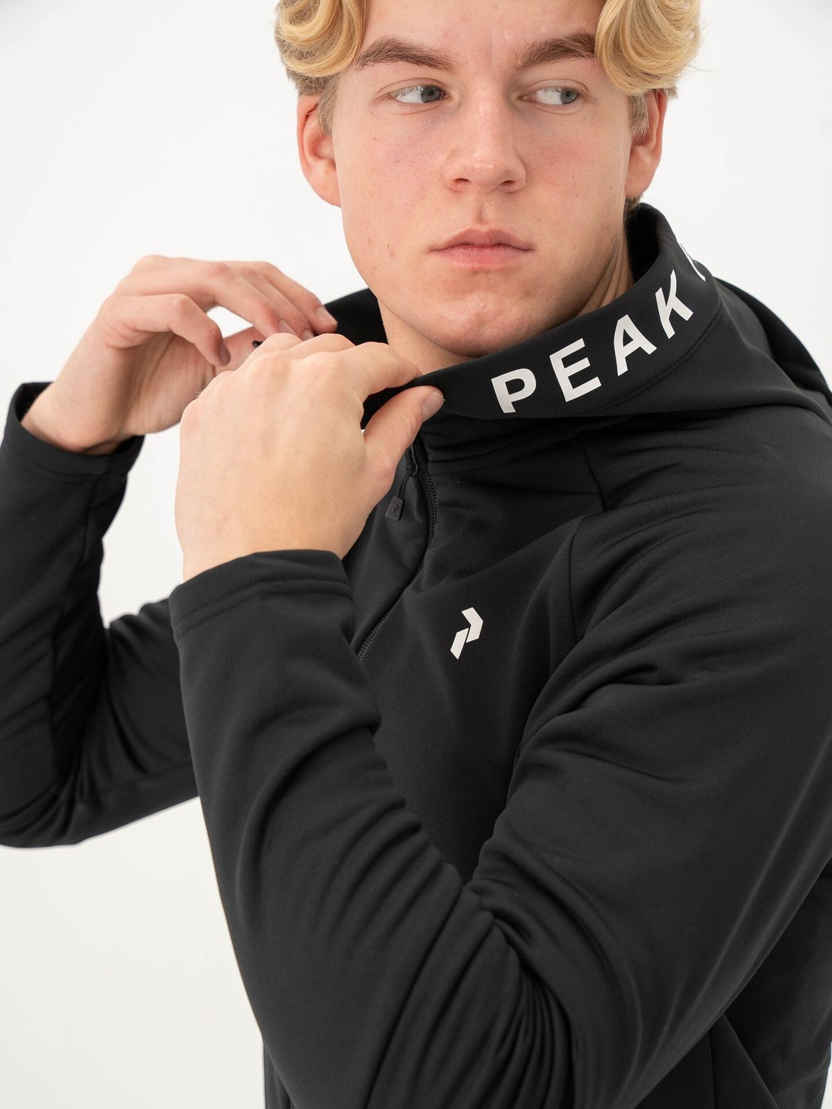 Peak Performance Rider Zip Hood Black (050)