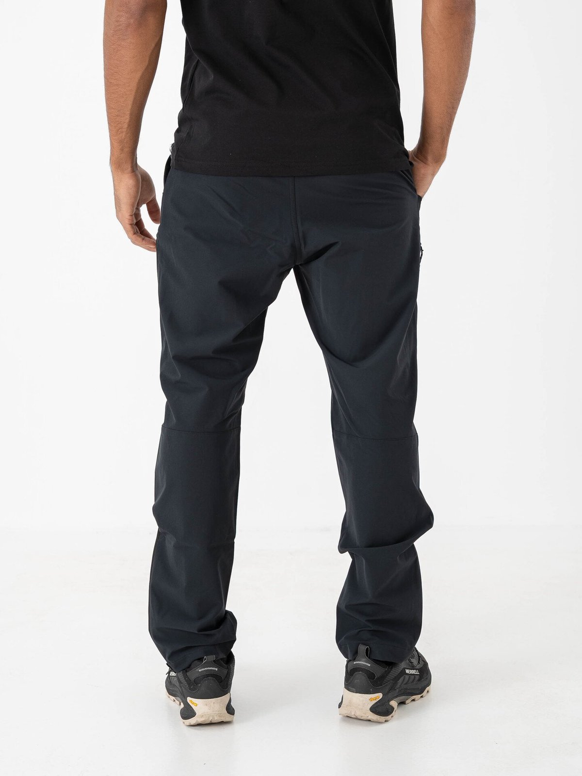 Peak Performance M Scale Softshell Pants Black
