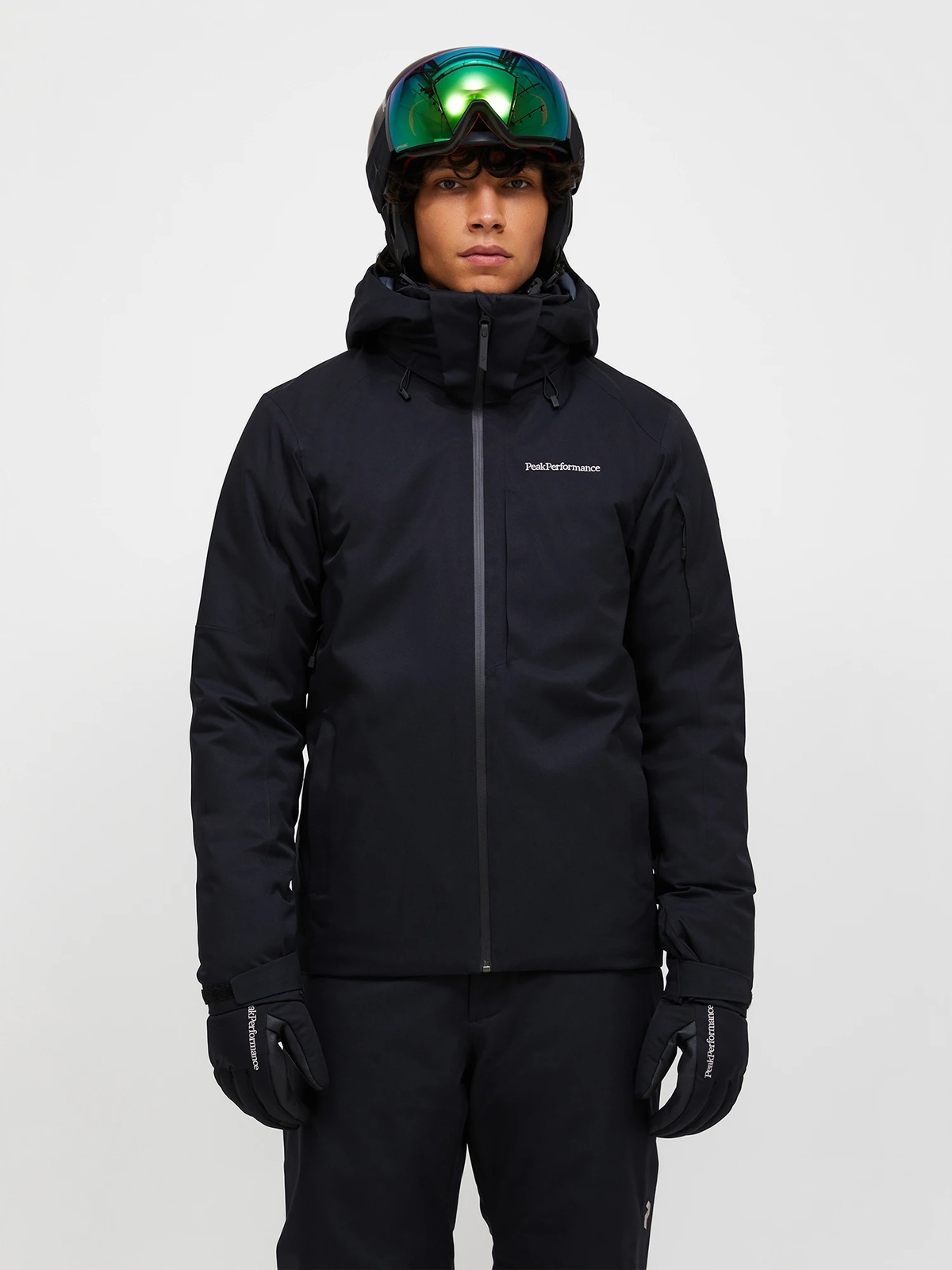 Peak Performance Maroon Insulated Jacket Black