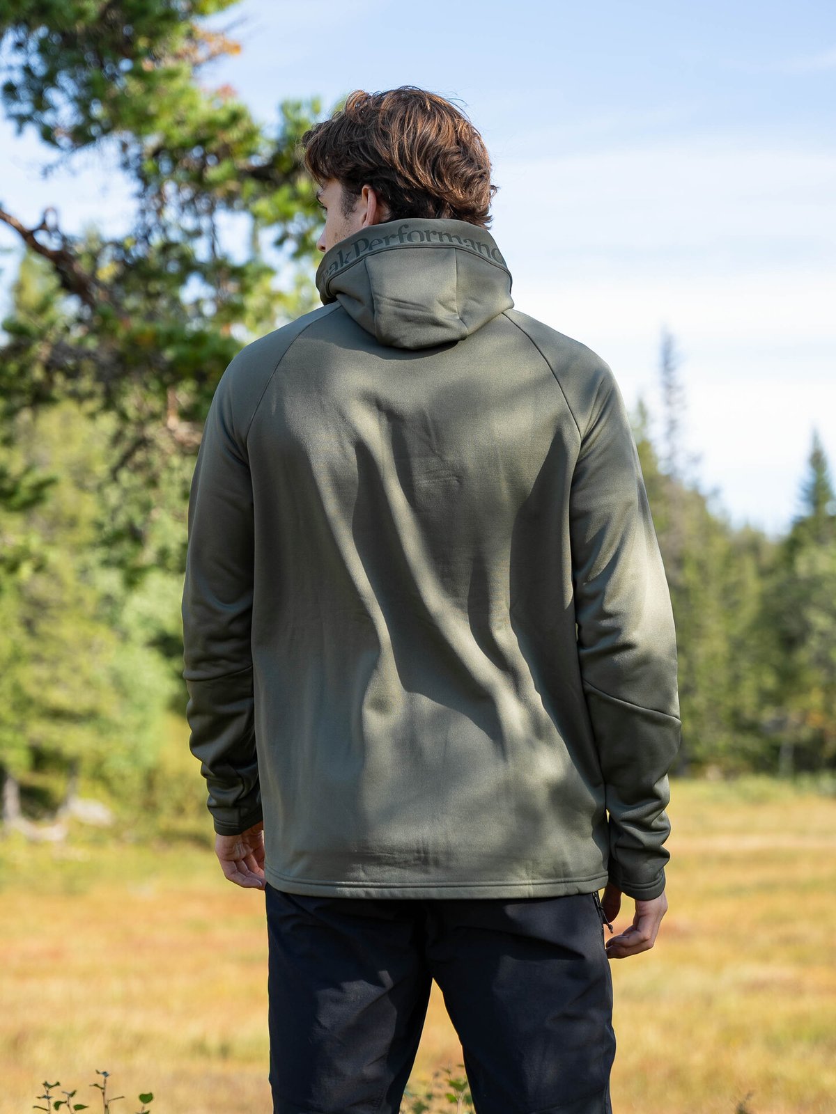 Peak Performance Rider Essentials Zip Hood Pine Needle