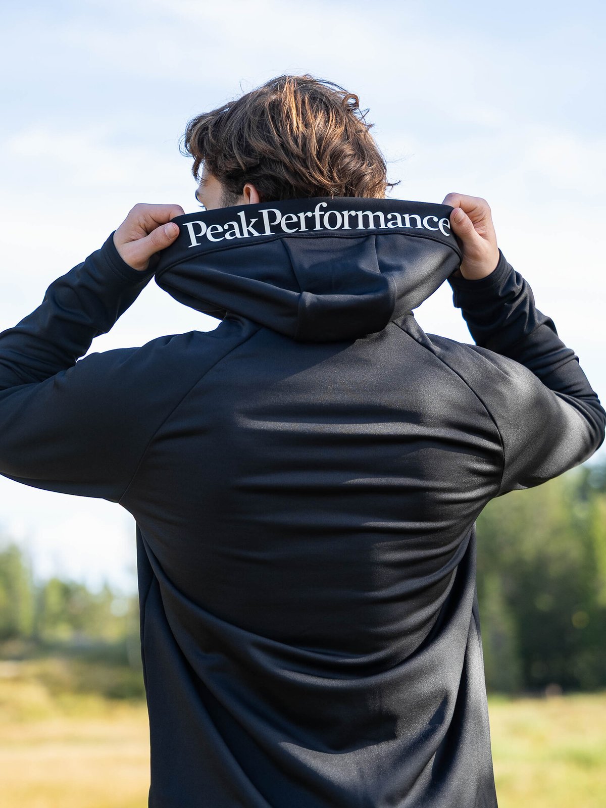 Peak Performance Rider Essentials Zip Hood Black