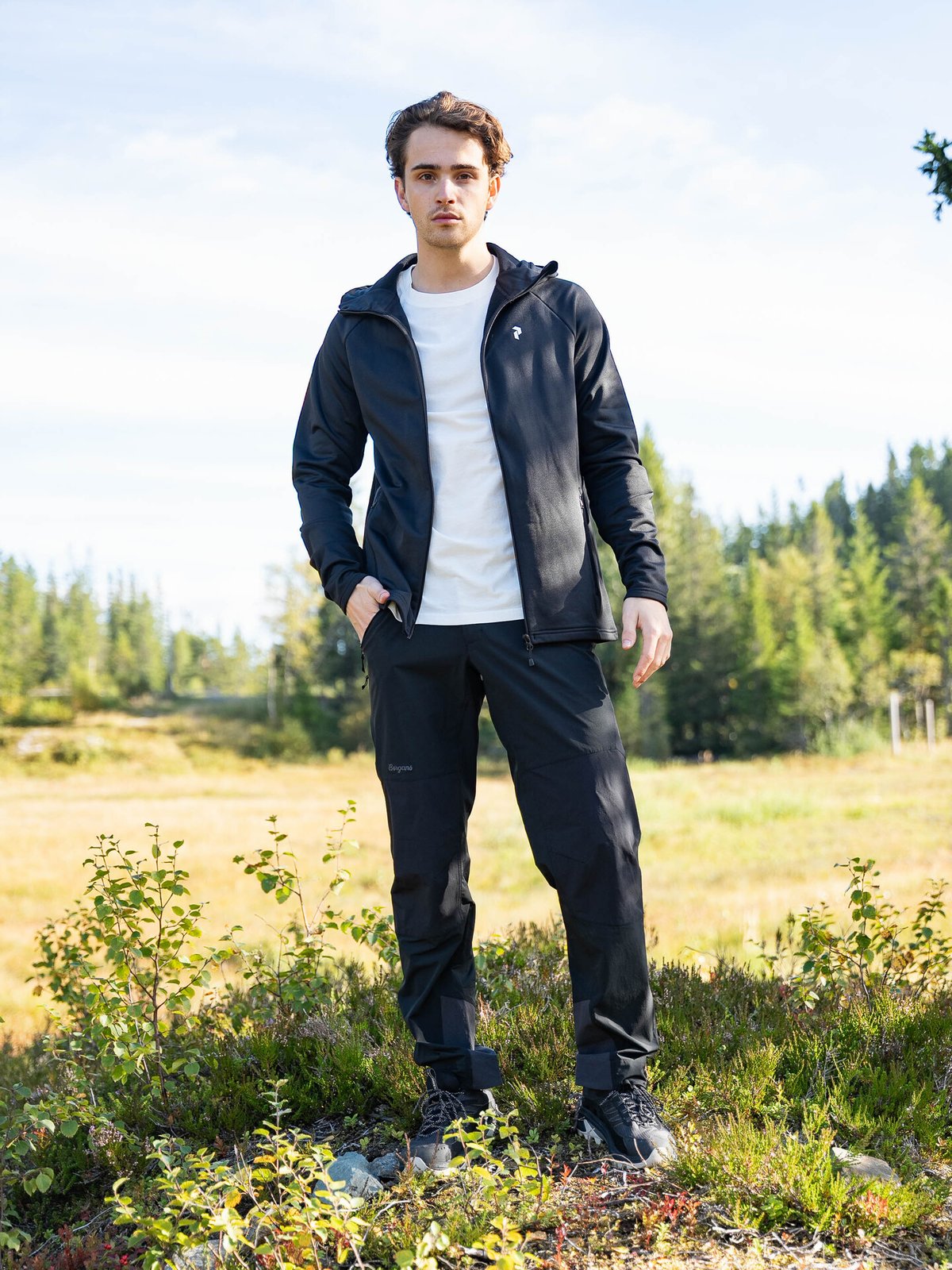 Peak Performance Rider Essentials Zip Hood Black