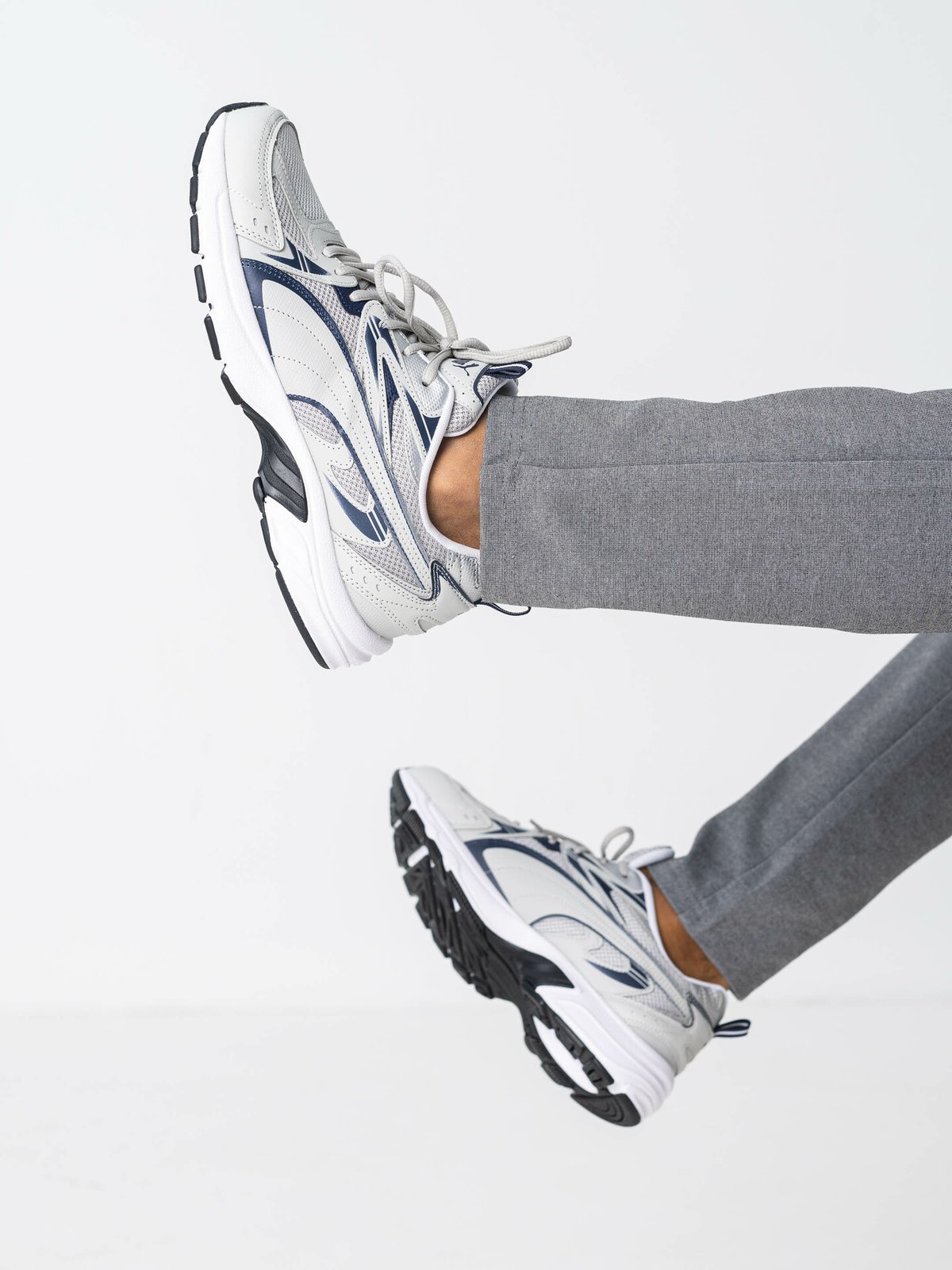 Puma Milenio Tech Ash gray / Puma navy / Puma silver