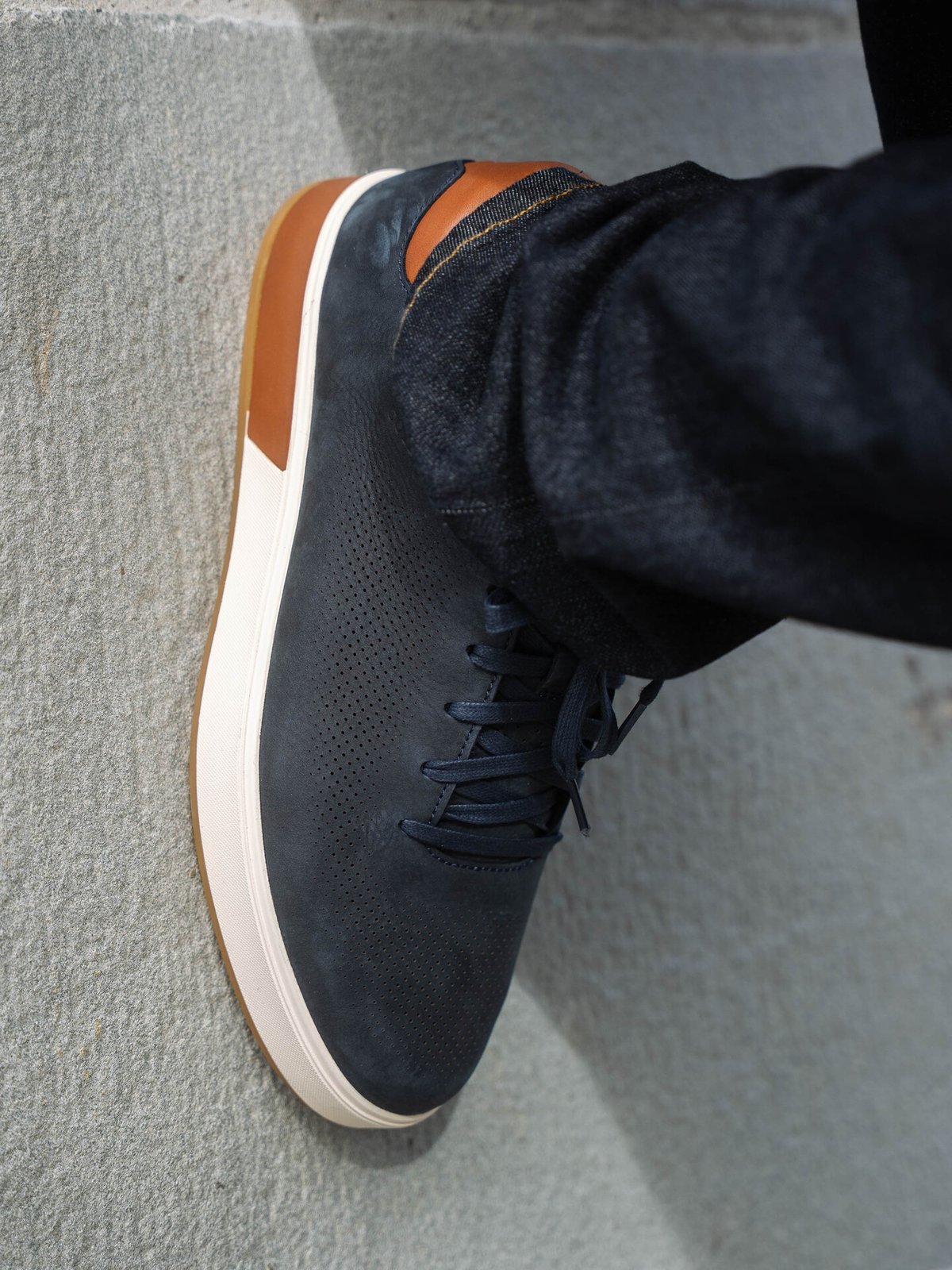 Cole Haan GrandPro Angleace Sneaker Navy Blazer / British Tan / Gum