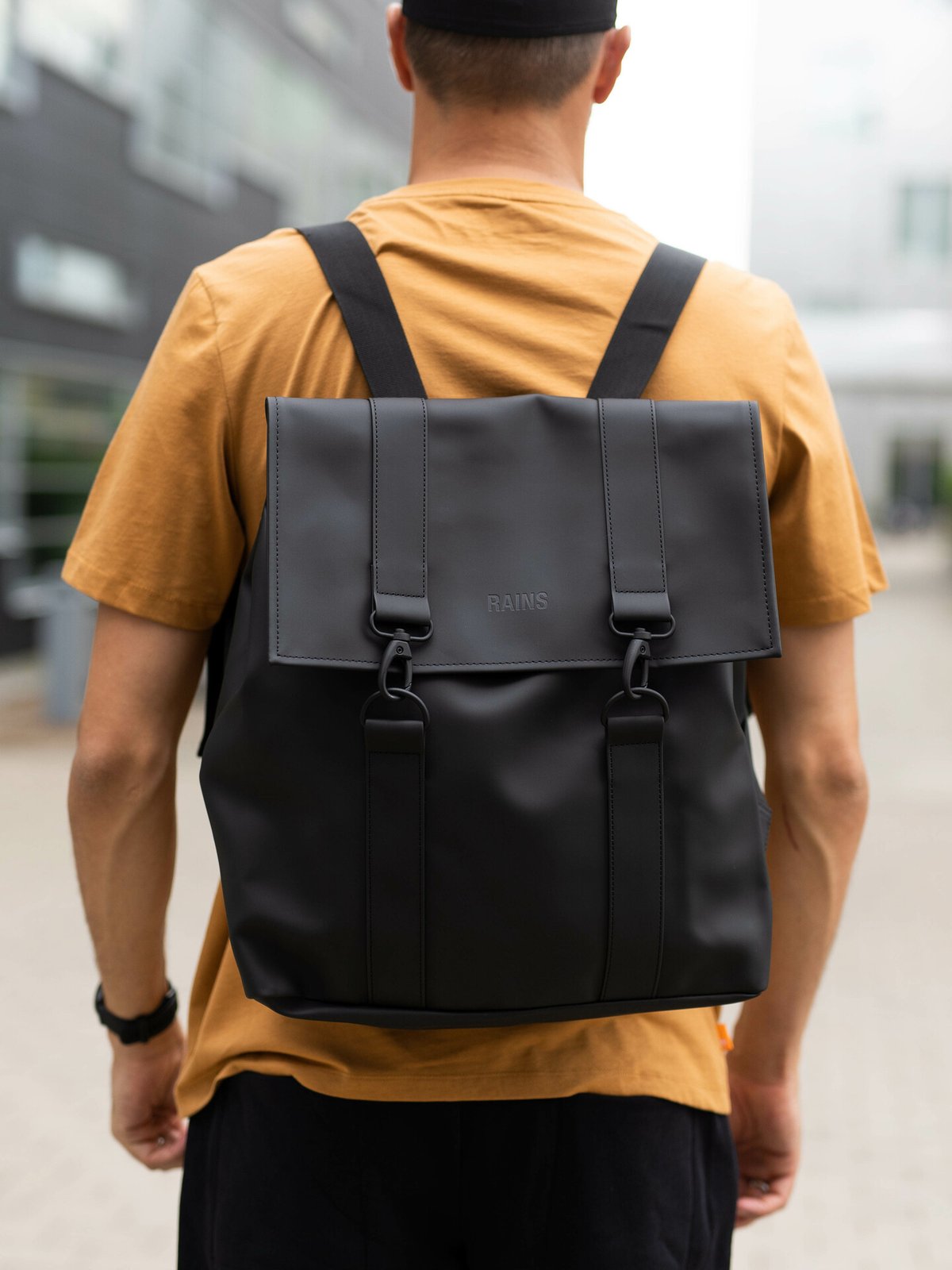 Rains Messenger Bag Black