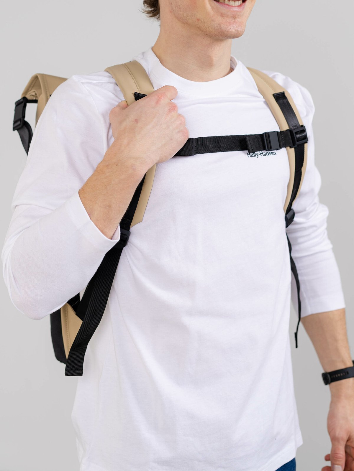 Rains Trail Rolltop Backpack Sand