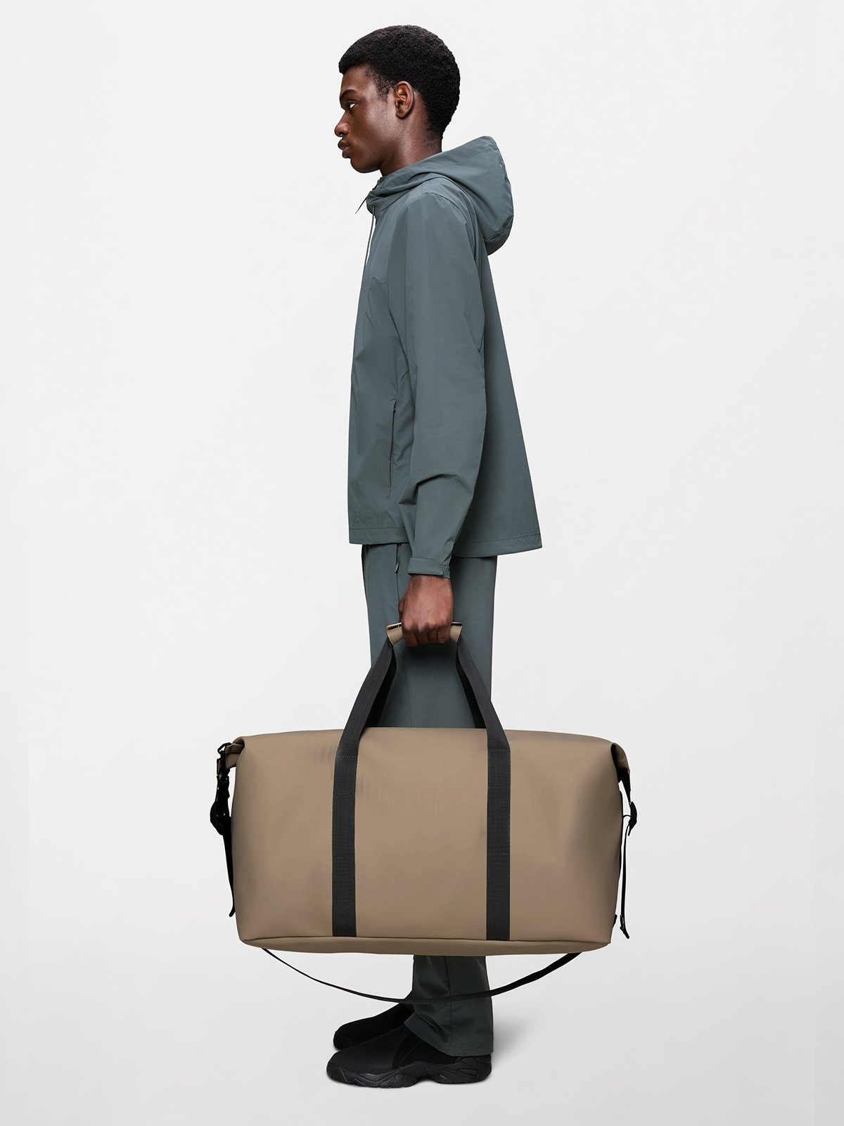 Rains Hilo Weekend Bag Large Beige
