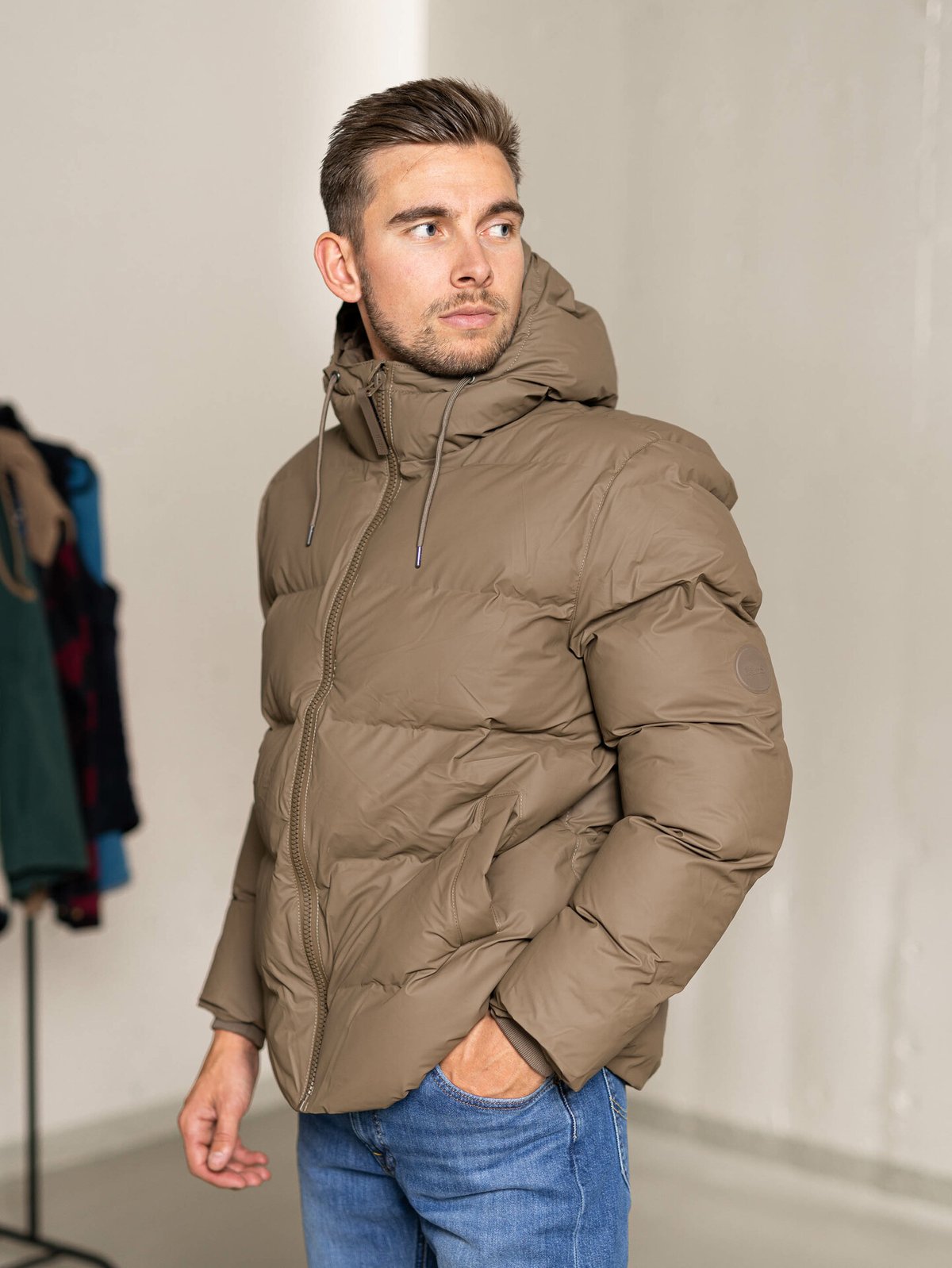 Rains Puffer Jacket Wood
