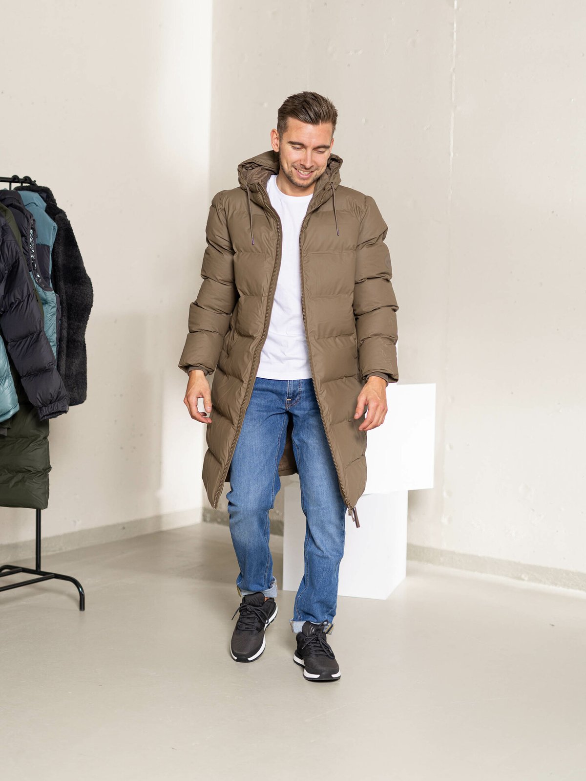 Rains Long Puffer Jacket Brun