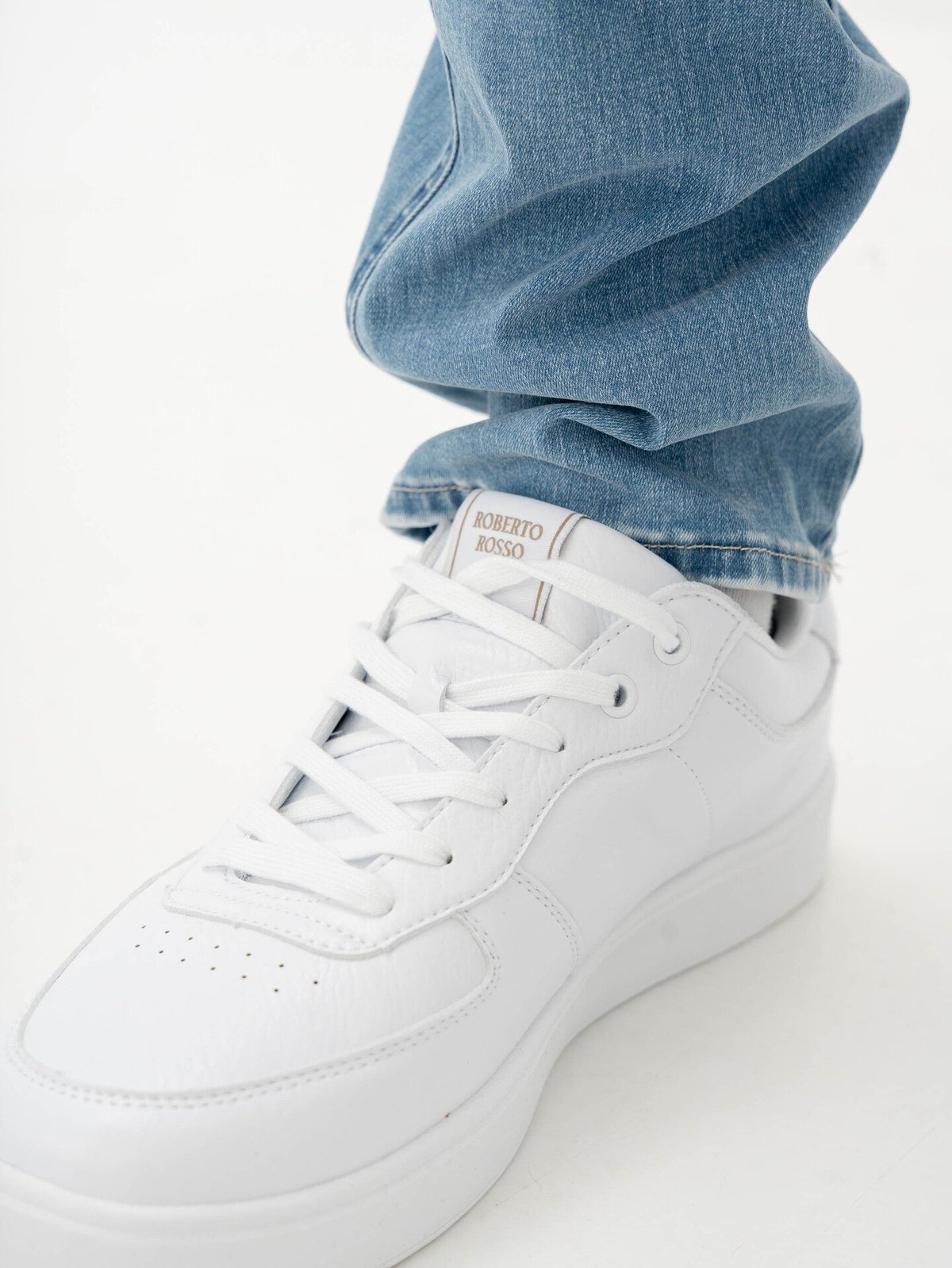 Roberto Rosso Orbito White