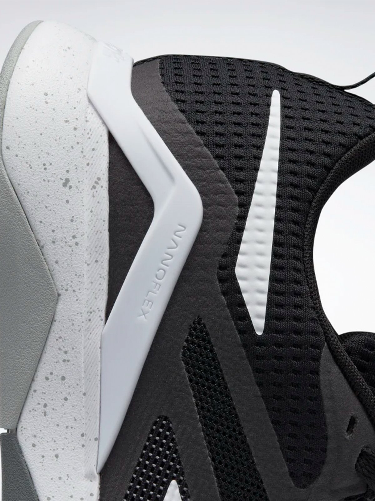 Reebok Nanoflex TR 2.0 Core Black / Cloud White / Pure Grey 6