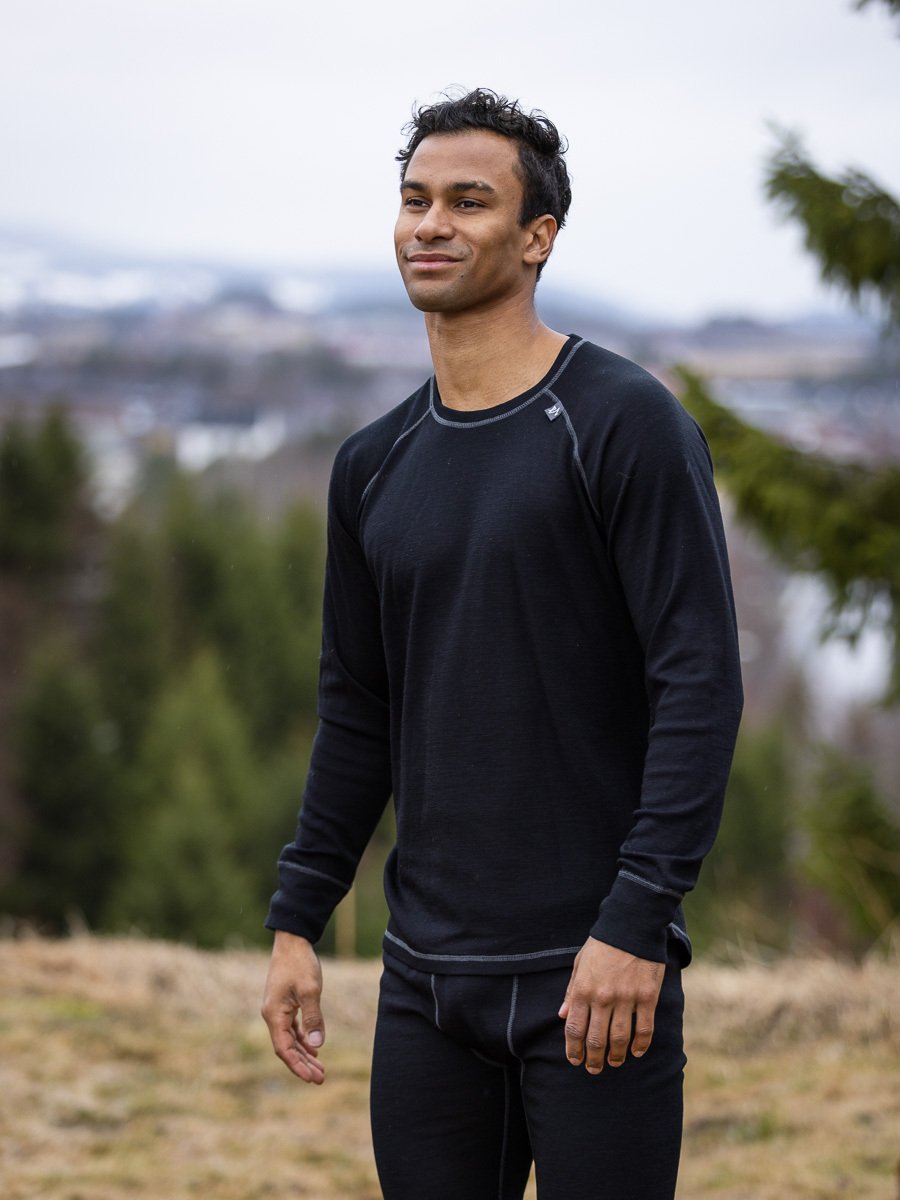 Twentyfour Finse Ullundertøy Skyggesort