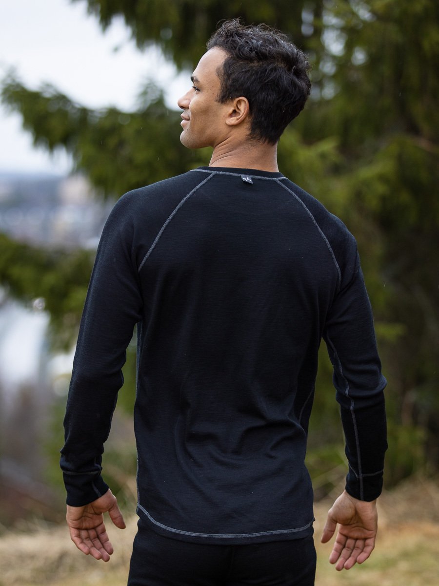 Twentyfour Finse Ullundertøy Skyggesort