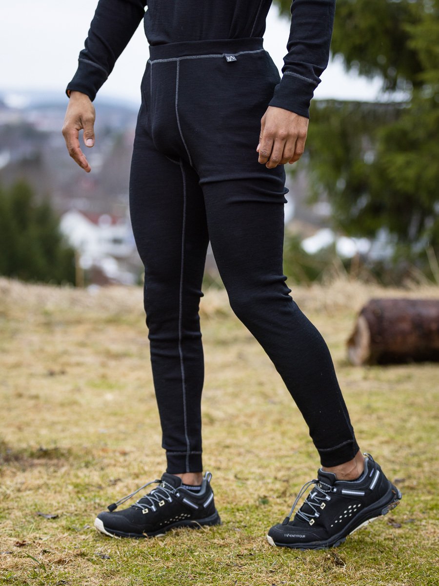 Twentyfour Finse Ullundertøy Skyggesort