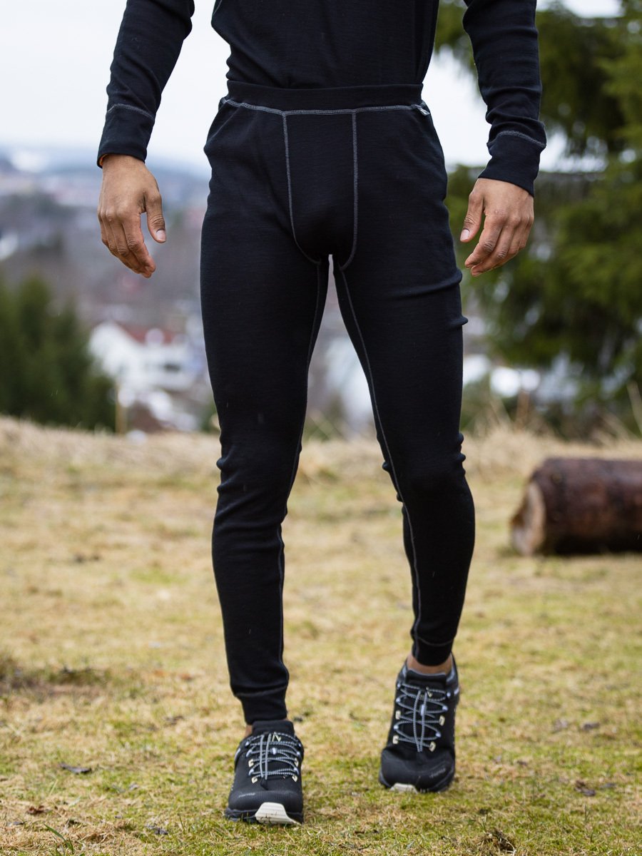 Twentyfour Finse Ullundertøy Skyggesort