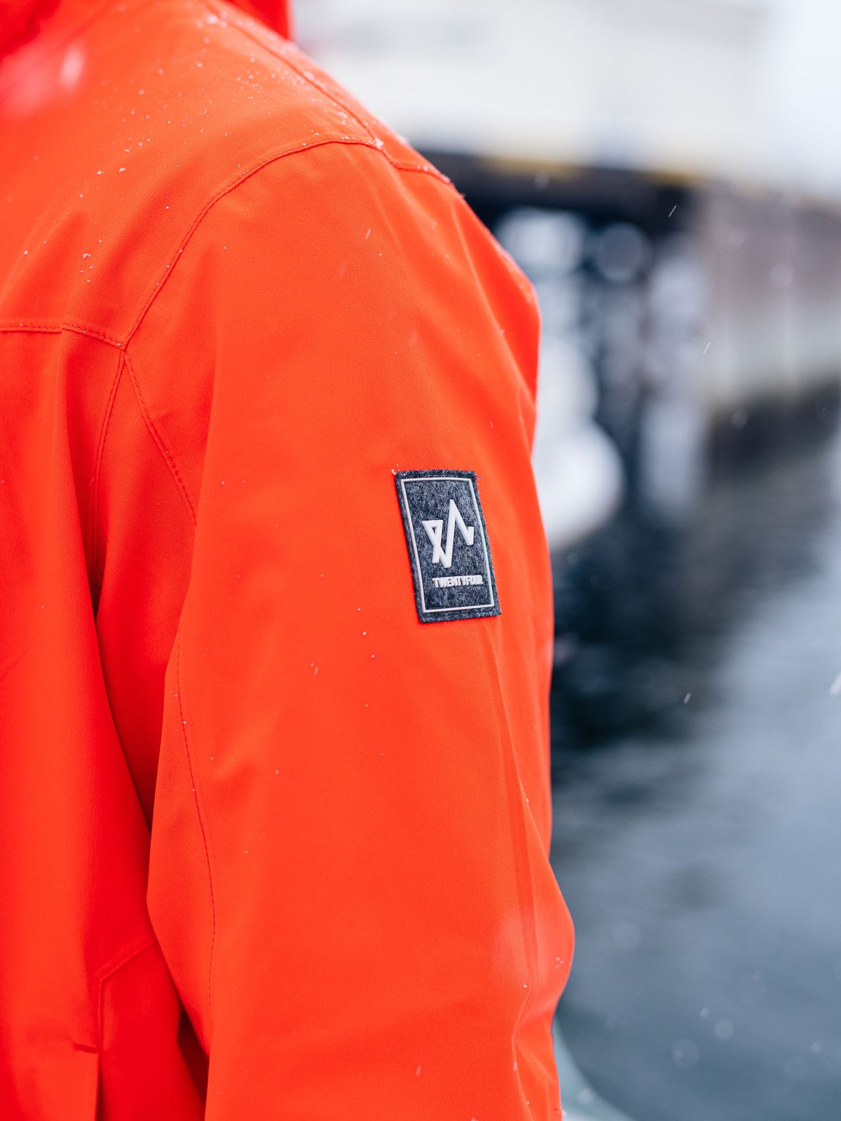 Twentyfour Loen 2-Lags Jakke Tomatrød