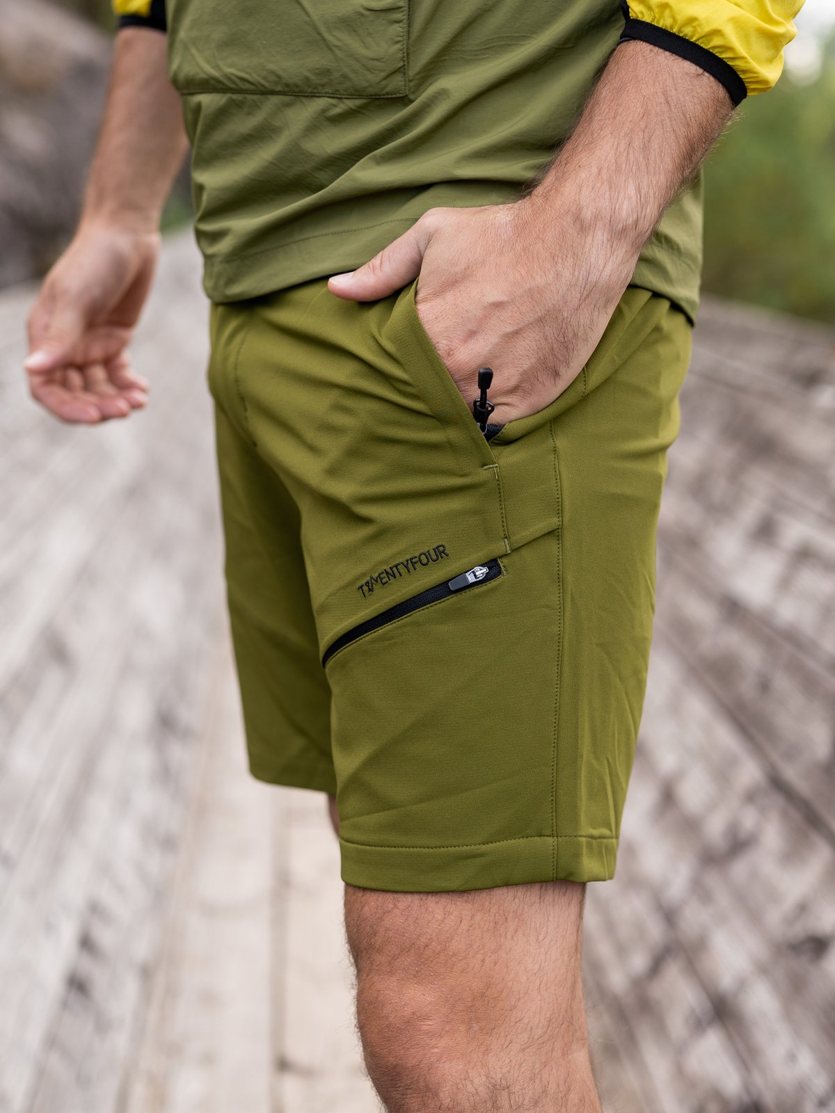 Twentyfour Flåm 2.0 Light Softshell Shorts Oliven