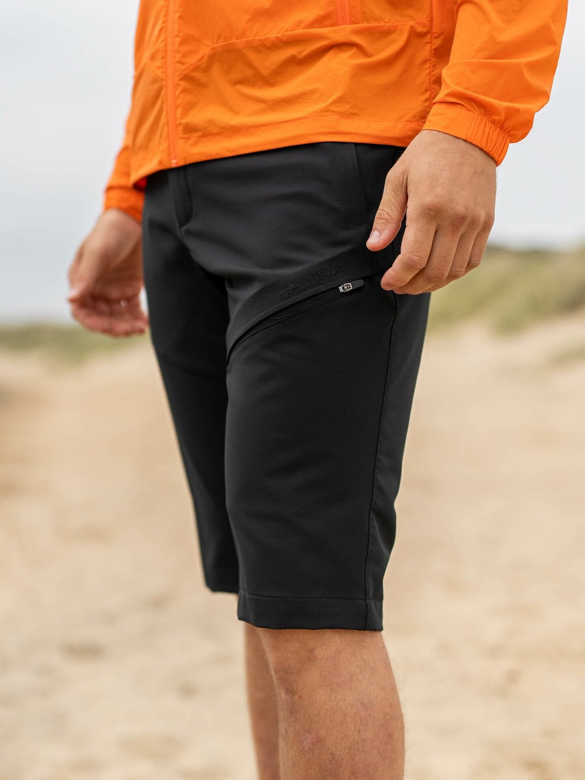 Twentyfour Flåm 2.0 Light Softshell Lang Shorts Sort