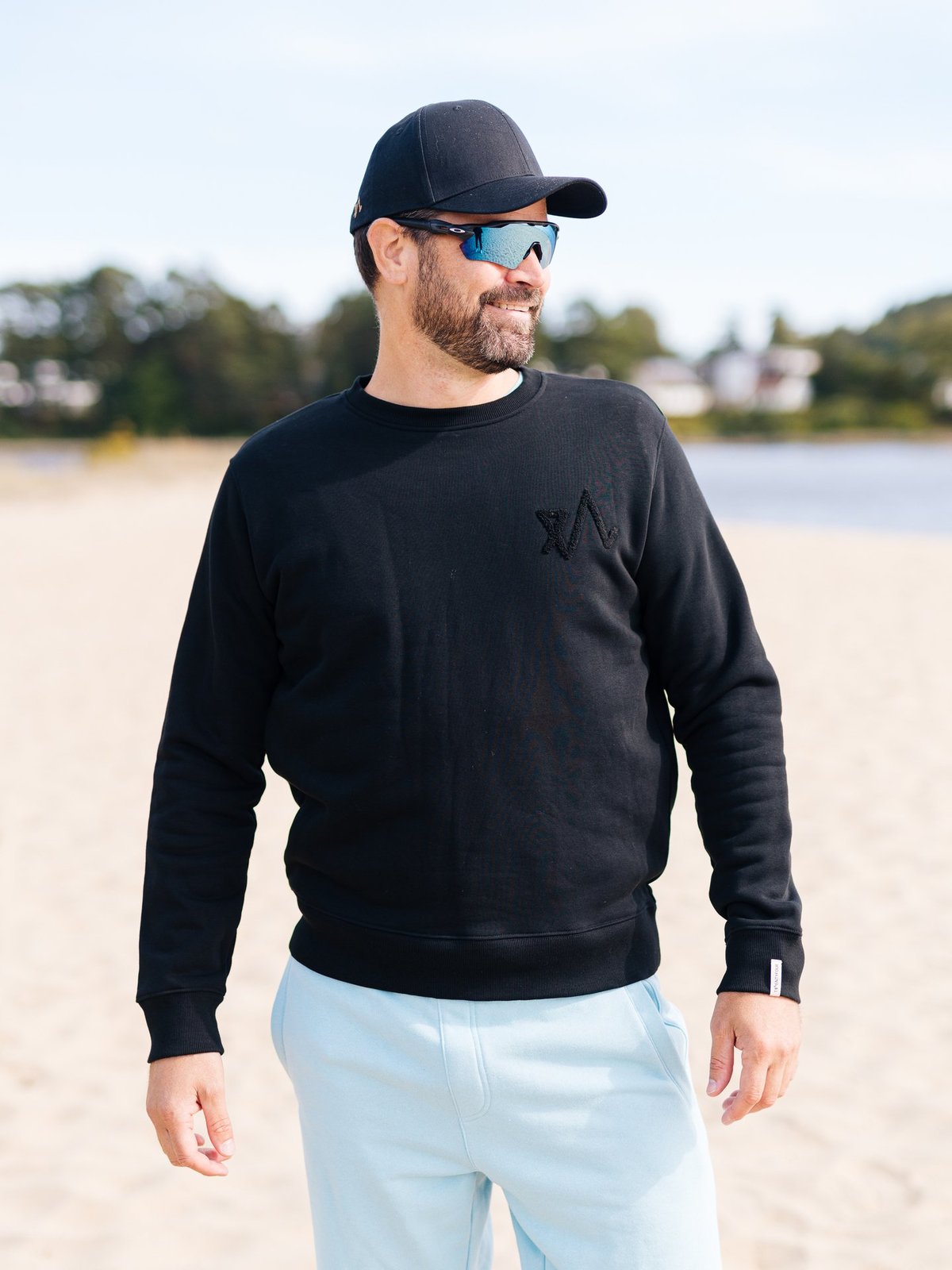 Twentyfour Logo Genser Sort