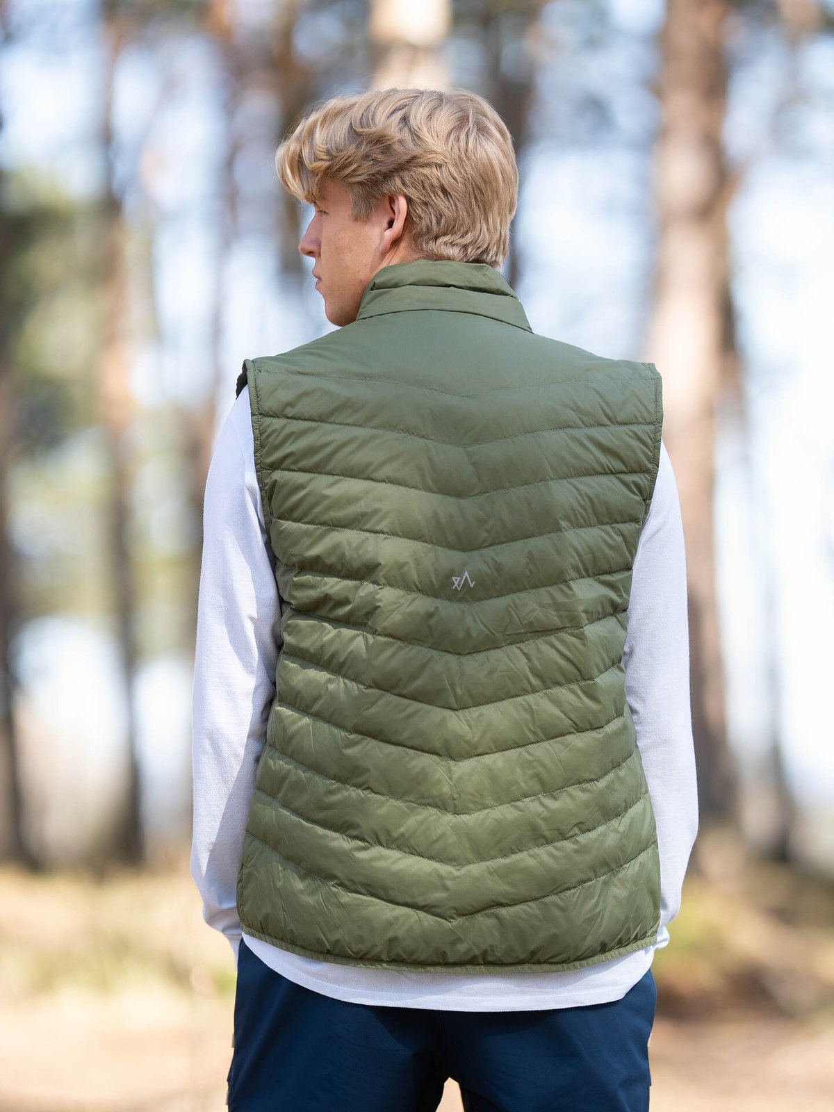 Twentyfour Finse Super Light Dunvest Furu