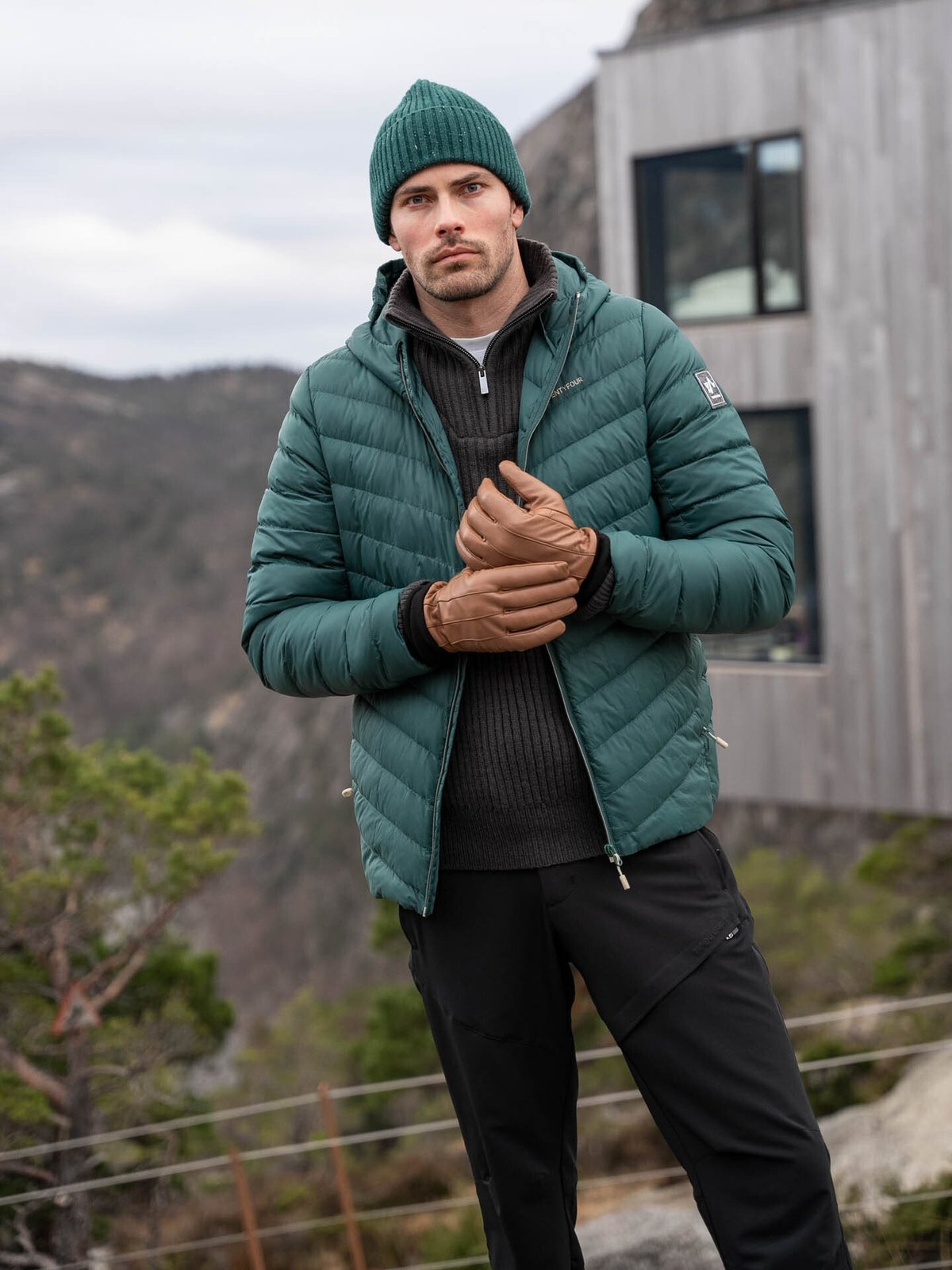 Twentyfour Finse Super Light Dunjakke Mørk Grønn