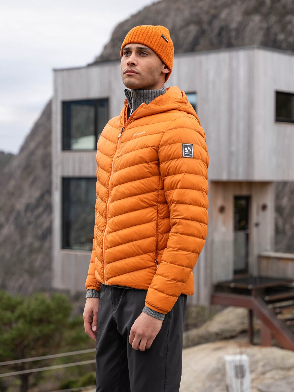 Twentyfour Finse Super Light Dunjakke Rustorange