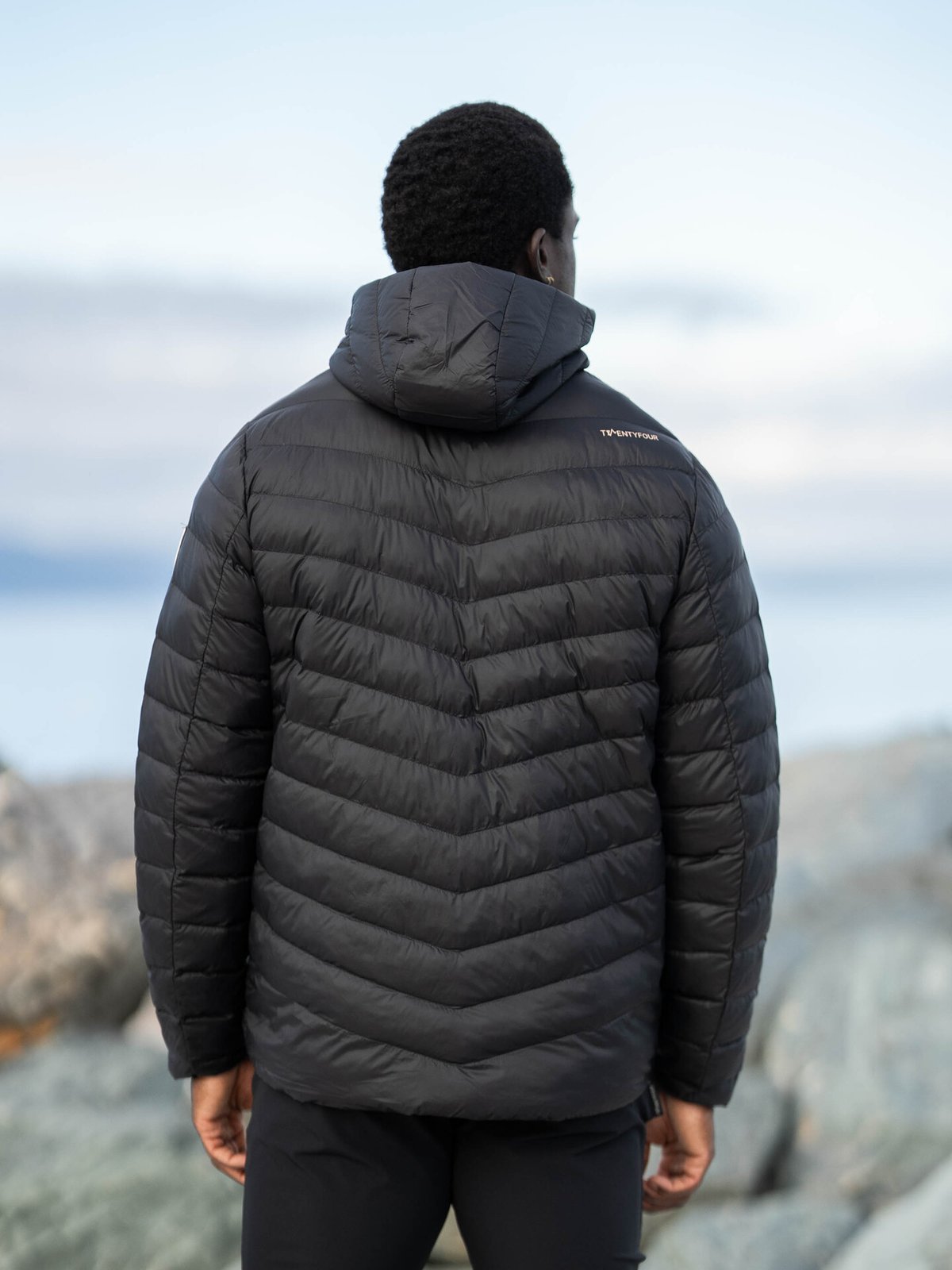 Twentyfour Finse Super Light Dunjakke Skyggesort