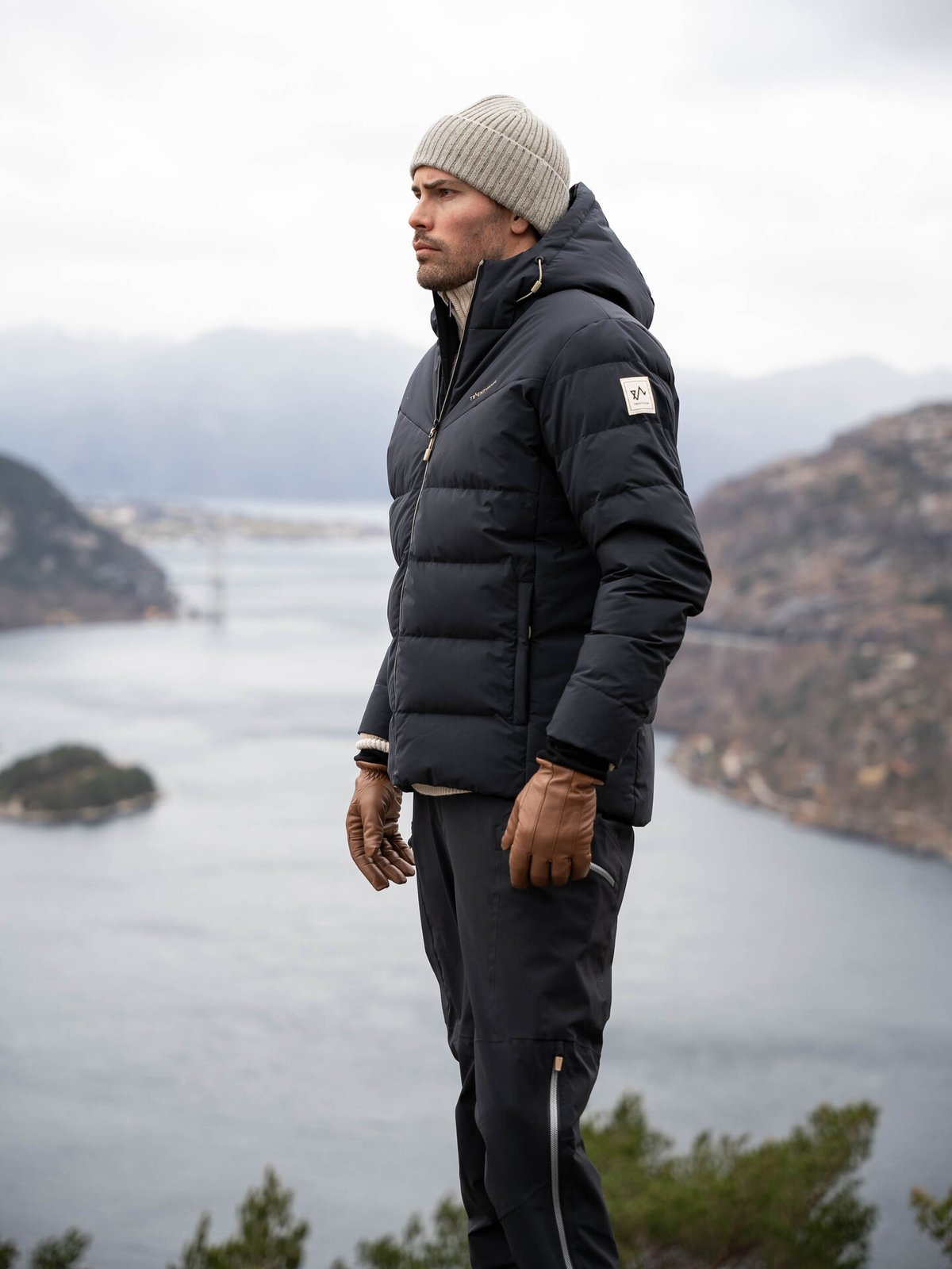 Twentyfour Finse Origin Dunjakke Skyggesort