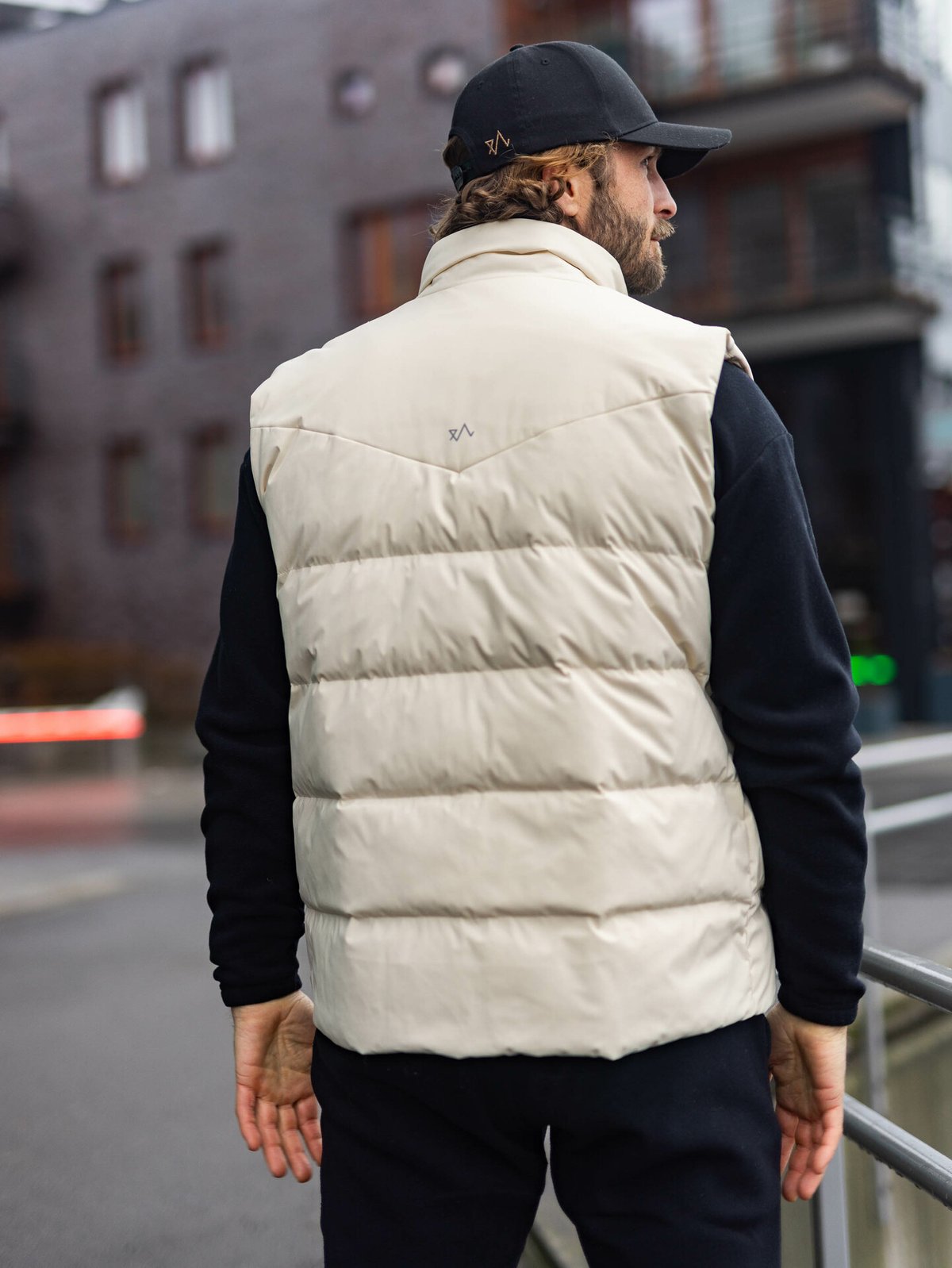 Twentyfour Finse Origin Dunvest Gråhvit