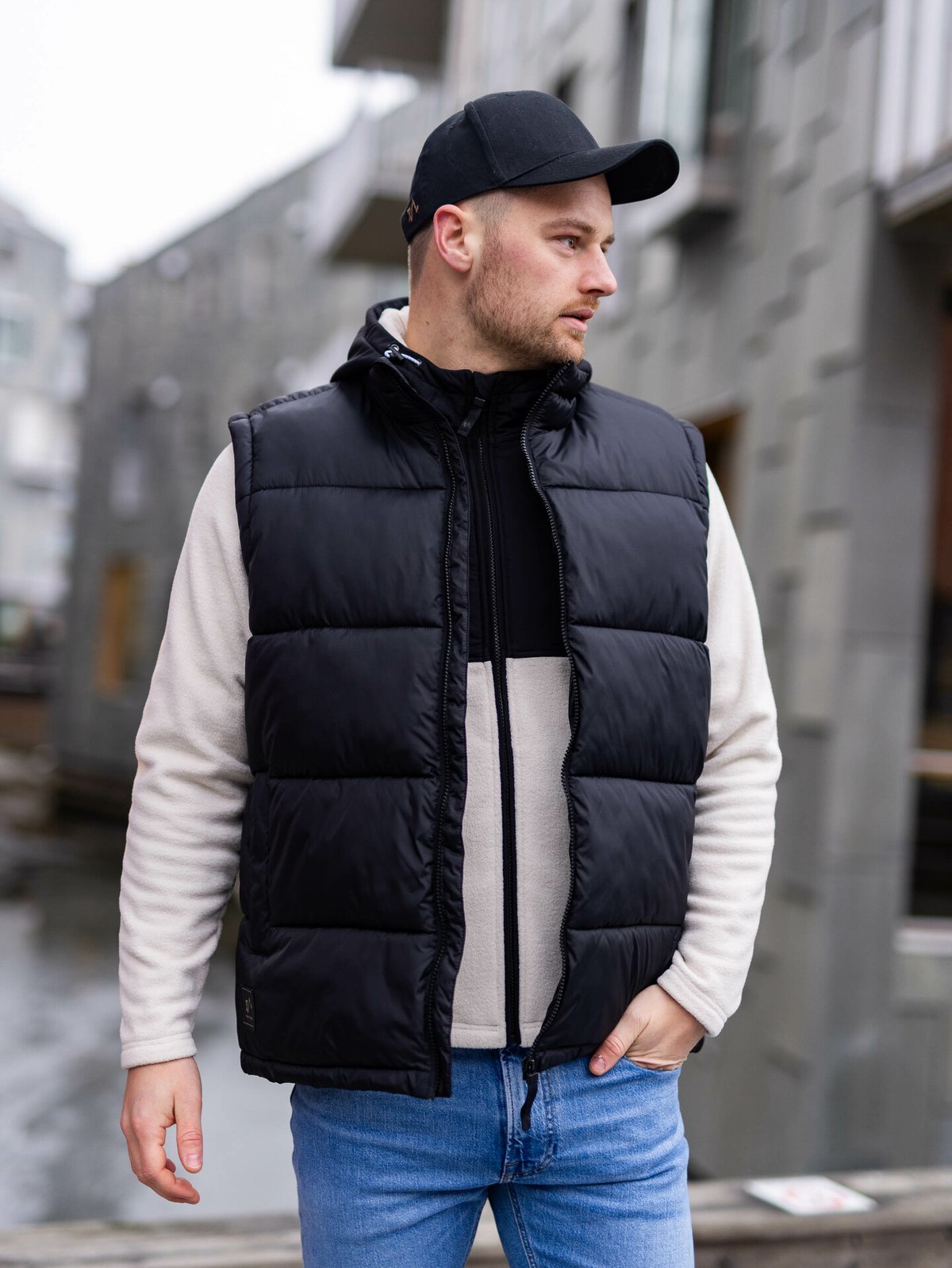 Twentyfour Mode Zip-Off Jakke Sort