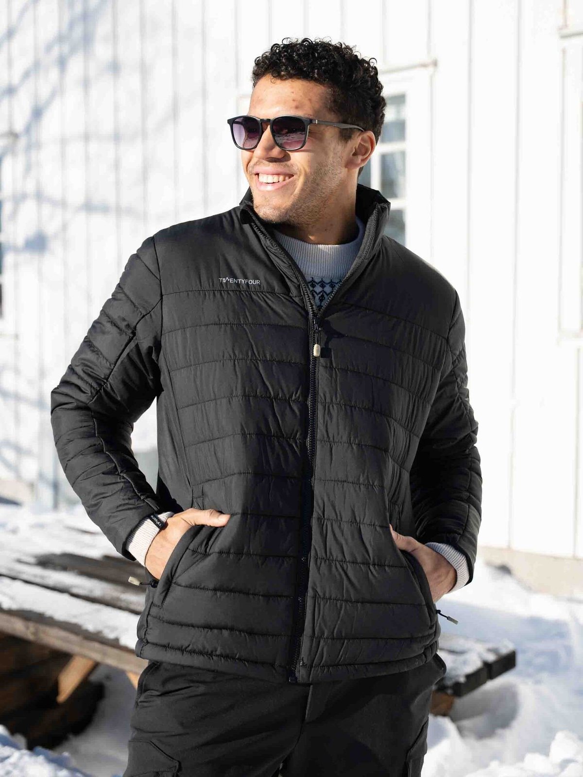 Twentyfour Mode Thermal Jakke Sort