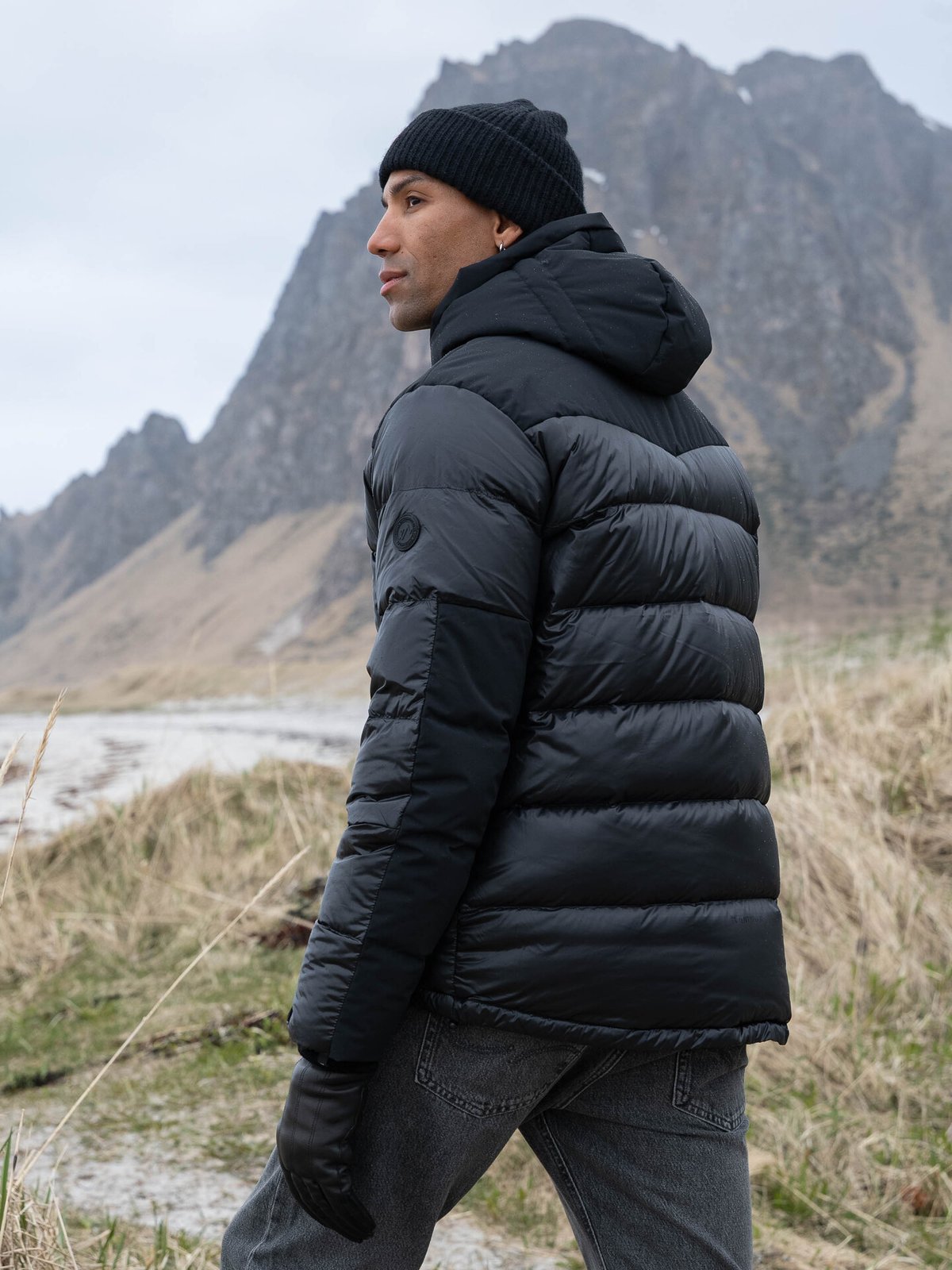 Twentyfour Aurora Warm Dunjakke Sort