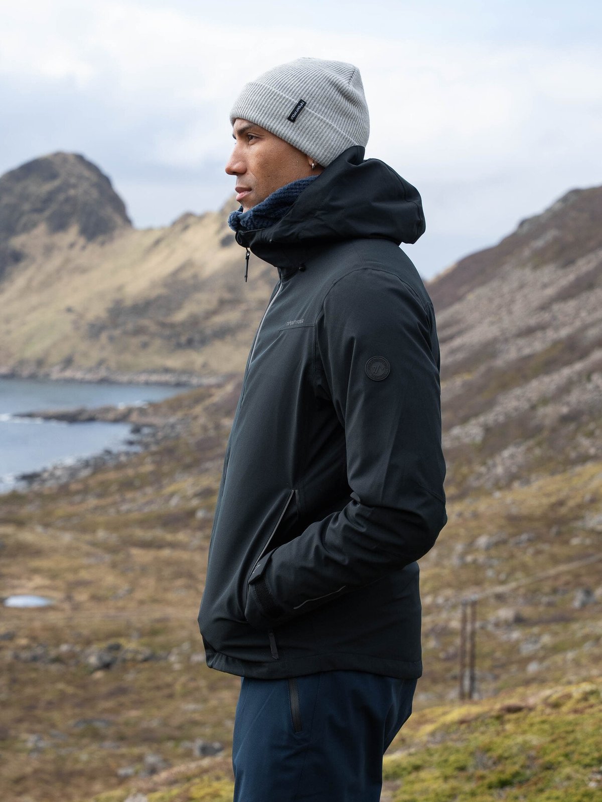 Twentyfour Aurora 2-Lags Skalljakke Sort