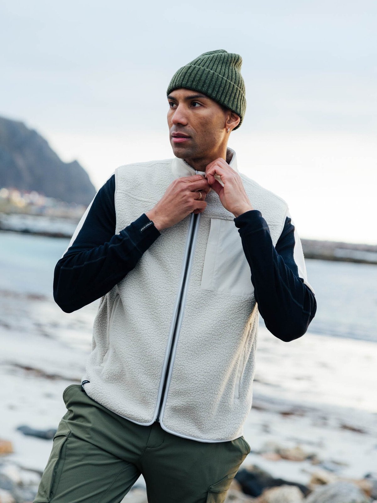 Twentyfour Aurora Pile Vest Varm Grå