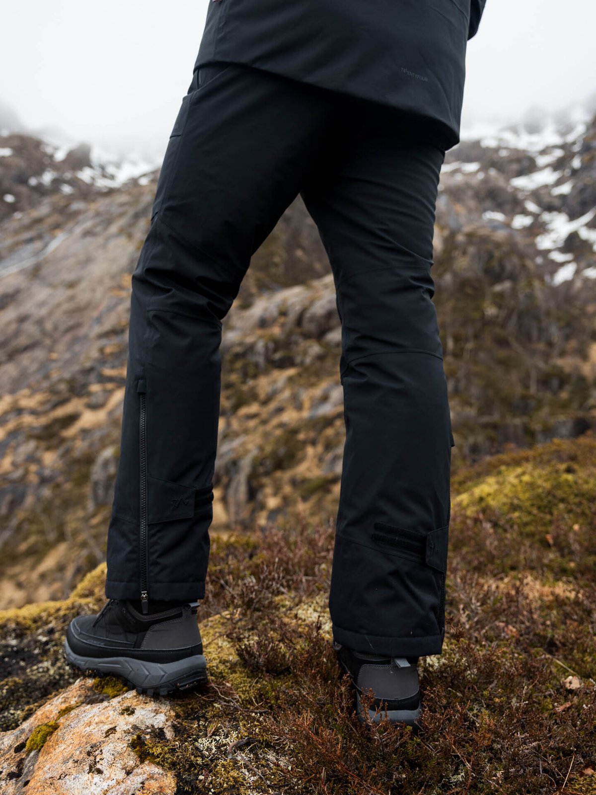 Twentyfour Aurora Primaloft Skallbukse Sort